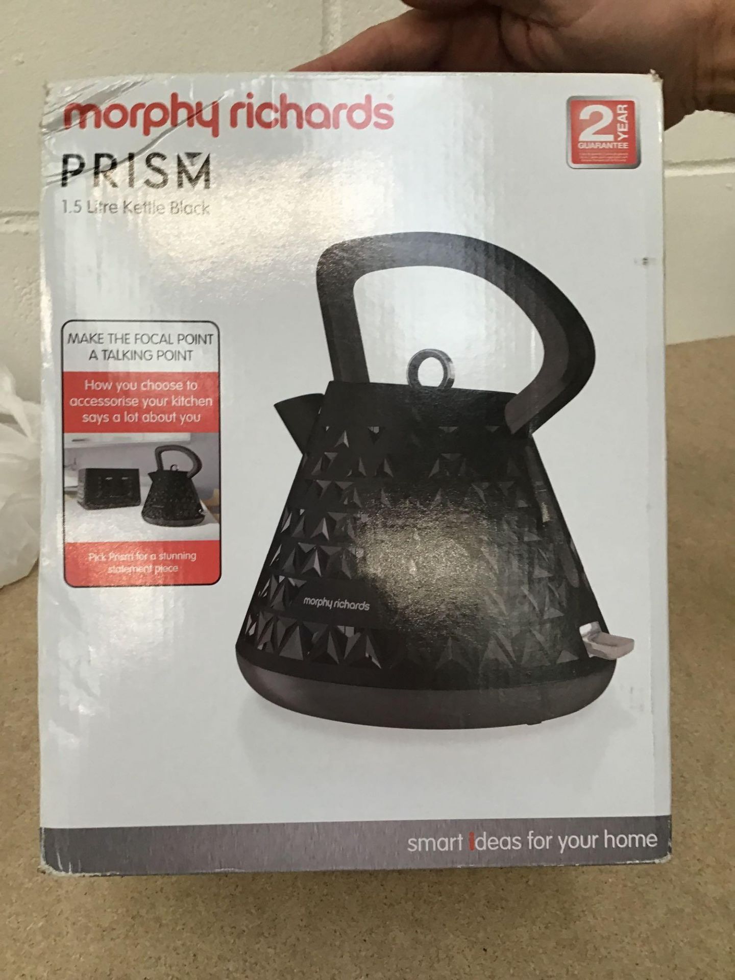 Morphy Richards Prism Kettle, 1.5 Litre, 3000 W - Black, £29.99 RRP - Image 4 of 6