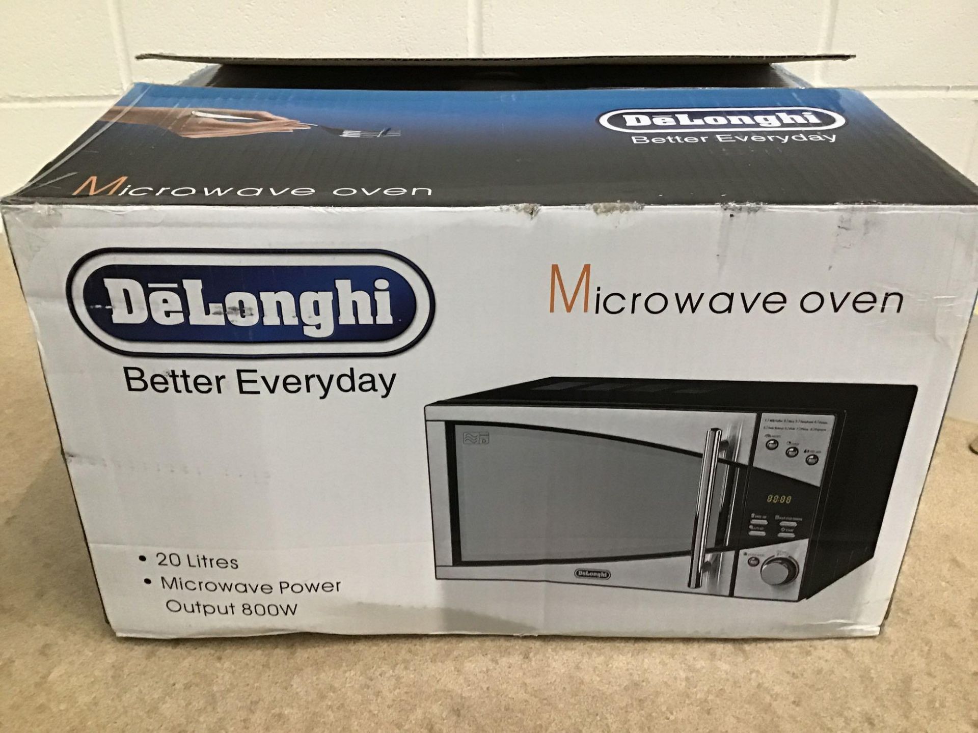 De'Longhi 800W Standard Microwave P80T5A - Black and Silver, £64.99 RRP - Image 2 of 5