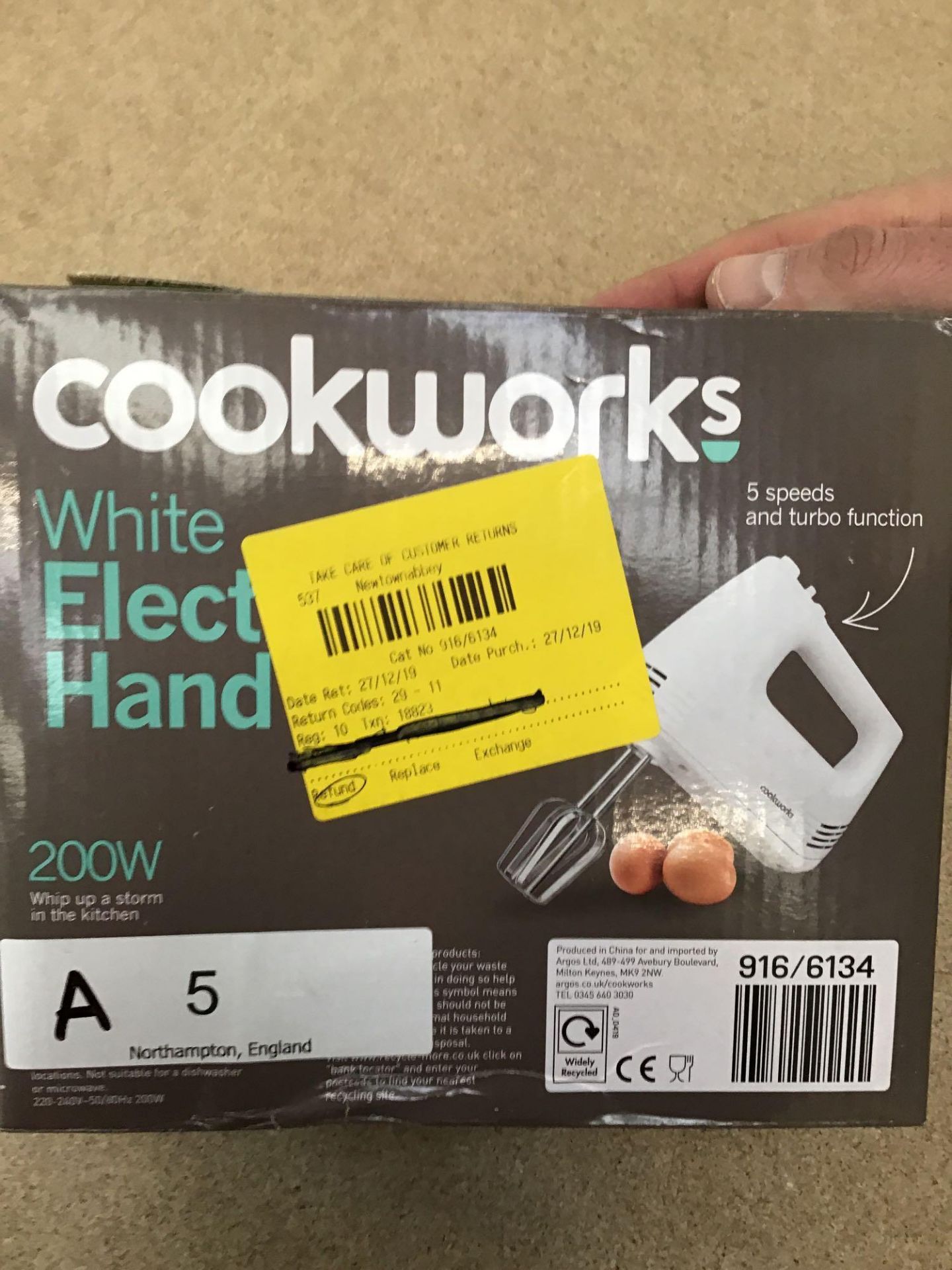 Cookworks Hand Mixer - White, £9.99 RRP - Image 5 of 5