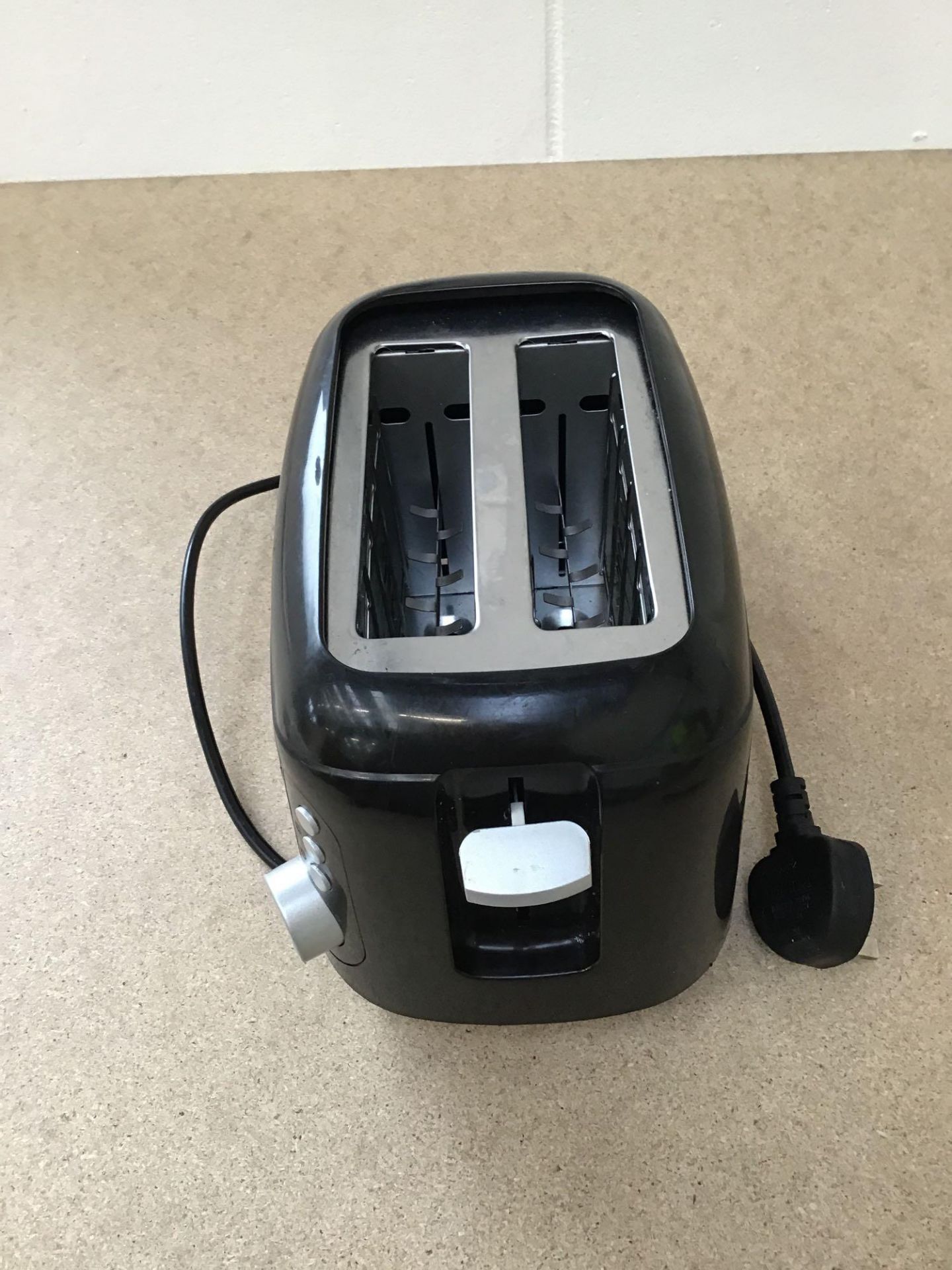 Cookworks 2 Slice Toaster, £6.99 RRP - Image 3 of 5