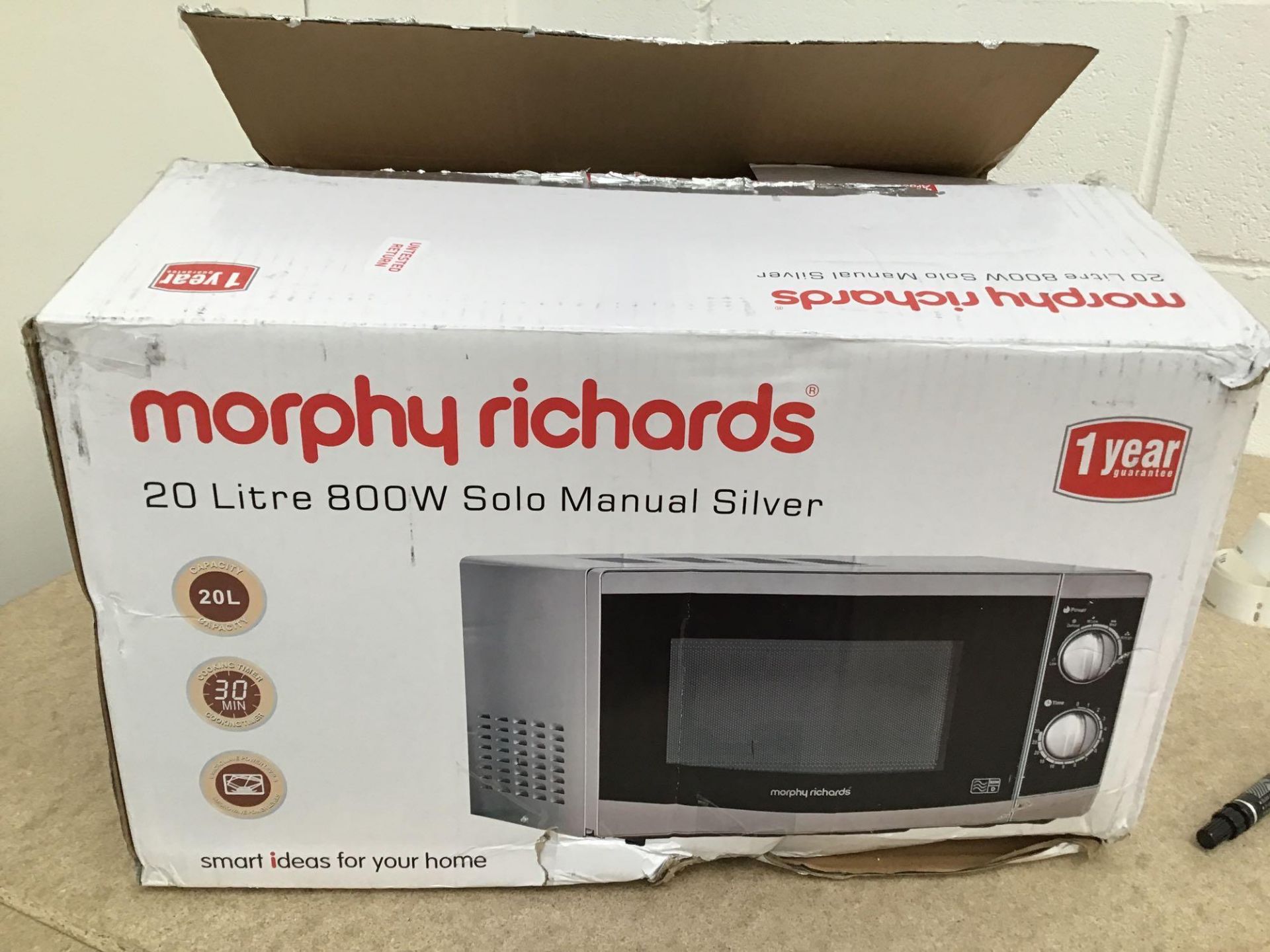 Morphy Richards 800W Standard Microwave MM82 - Silver, £64.99 RRP - Image 2 of 5