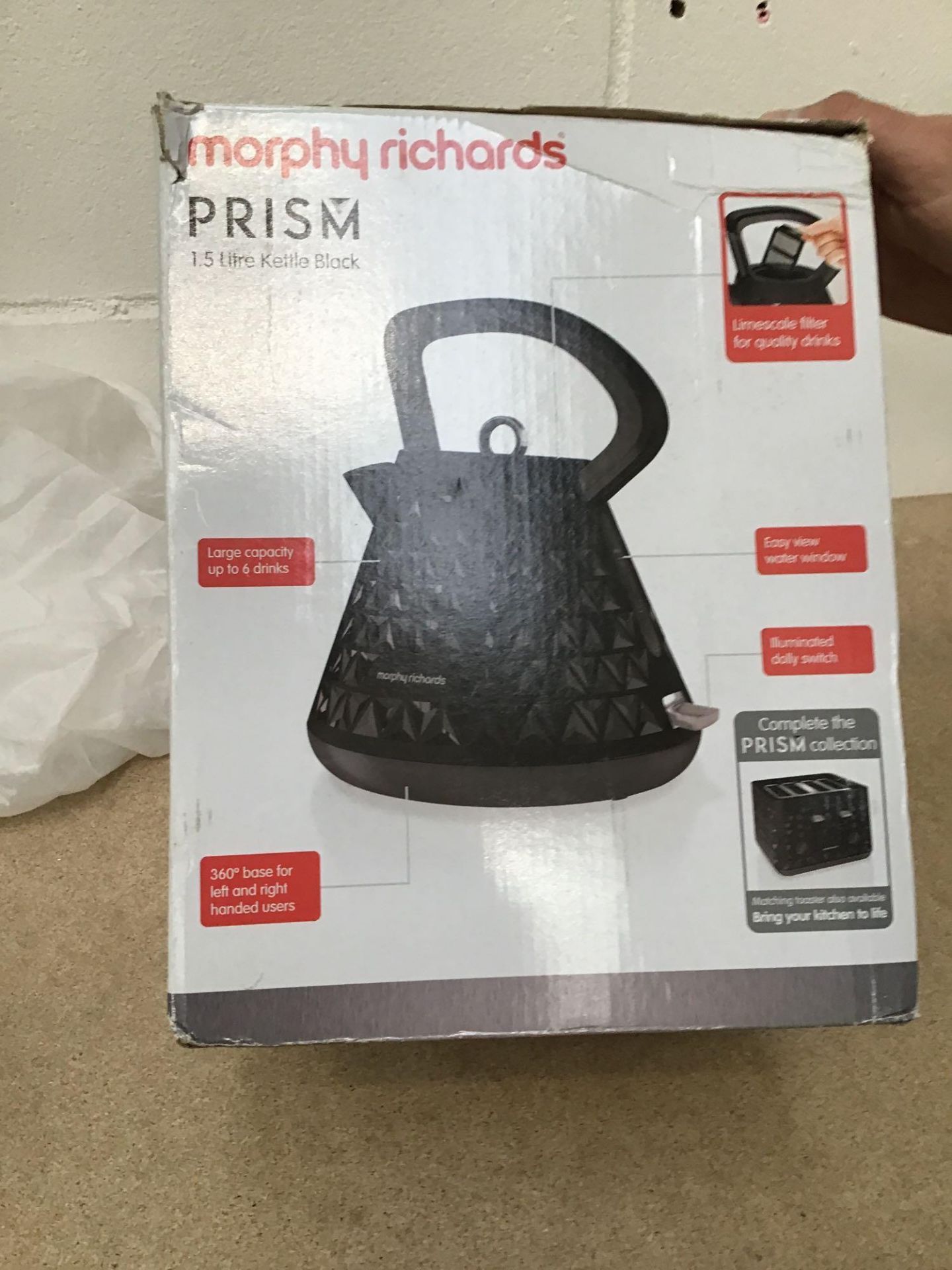 Morphy Richards Prism Kettle, 1.5 Litre, 3000 W - Black, £29.99 RRP - Image 3 of 6