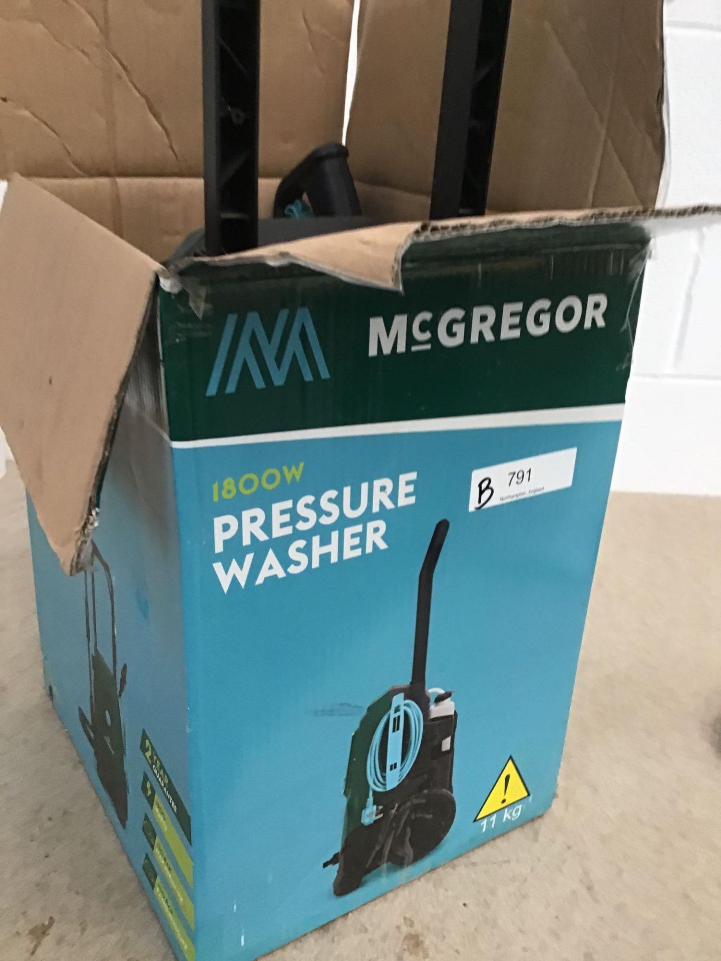 McGregor Pressure Washer - 1800W MPW1810 - £80.00 RRP - Image 2 of 6