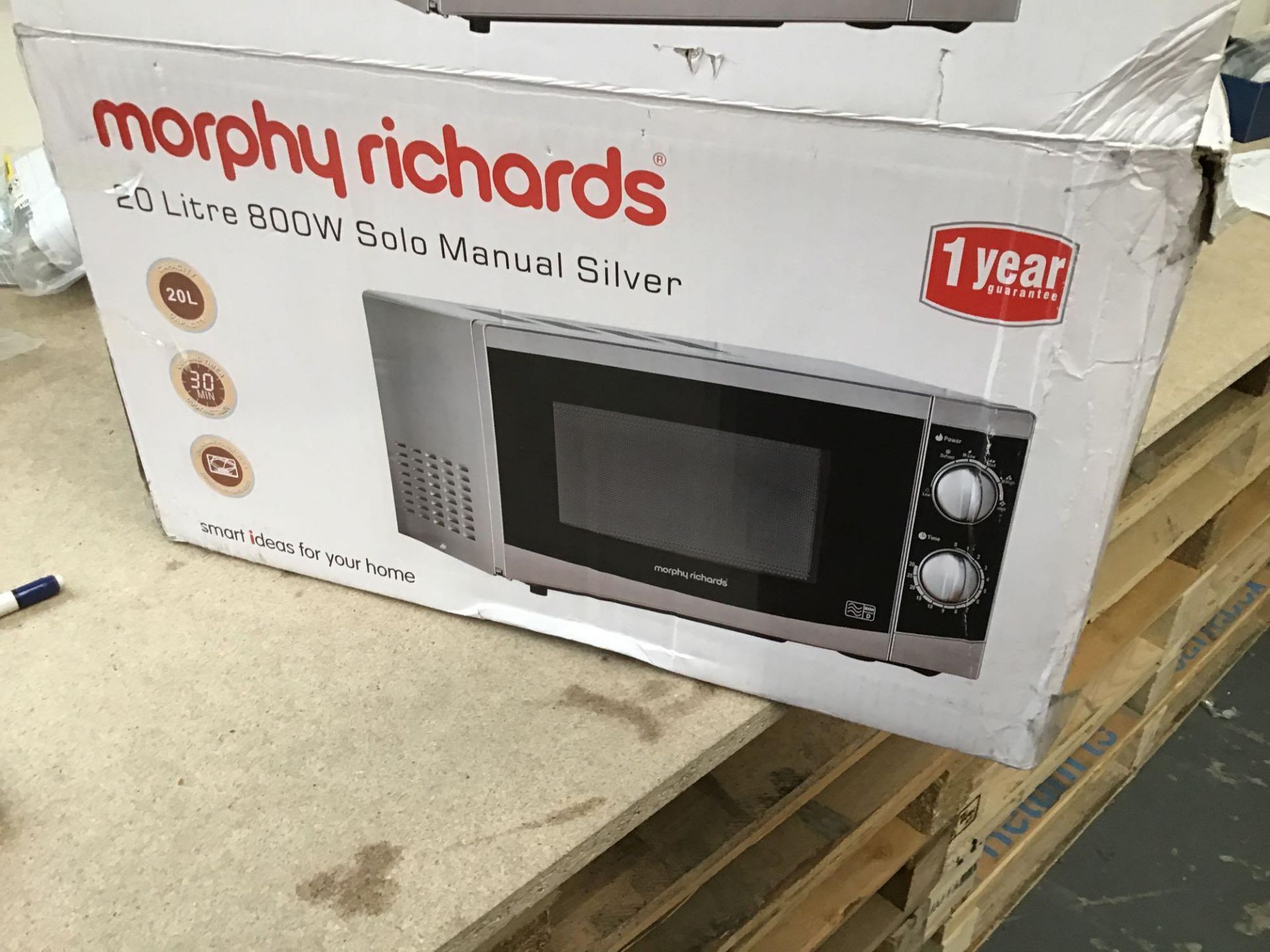 Morphy Richards 800W Standard Microwave MM82 - Silver, £64.99 RRP - Image 2 of 7