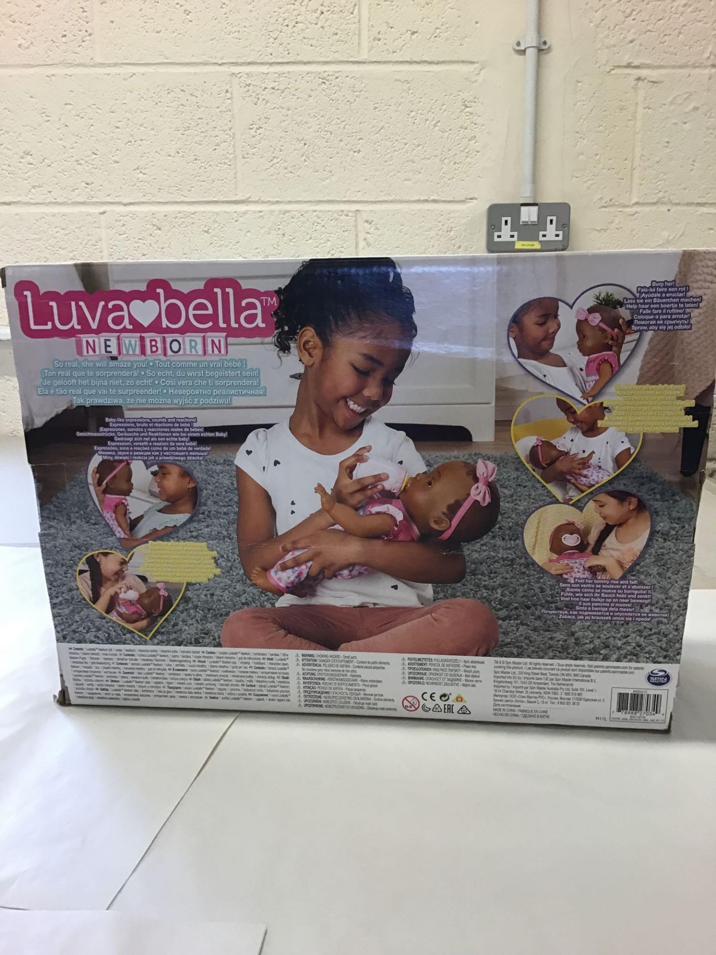 Luvabella Newborn Blonde Interactive Baby Dol l937/4885 £50.00 RRP - Image 3 of 5