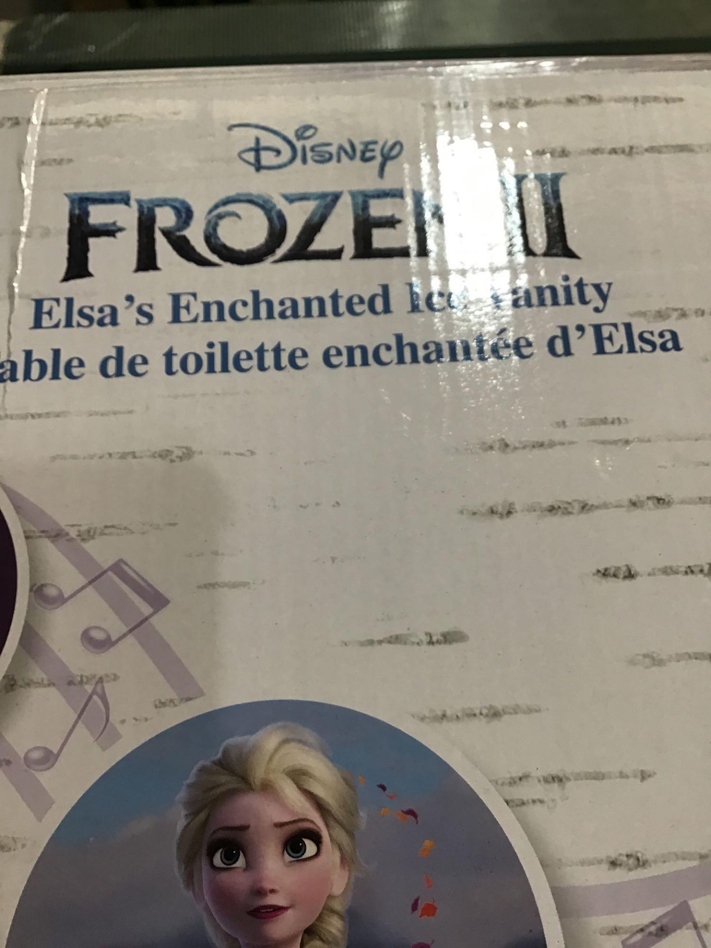 Disney Frozen 2 Elsa's Enchanted Ice Vanity Toy - £60.00 RRP - Image 3 of 4