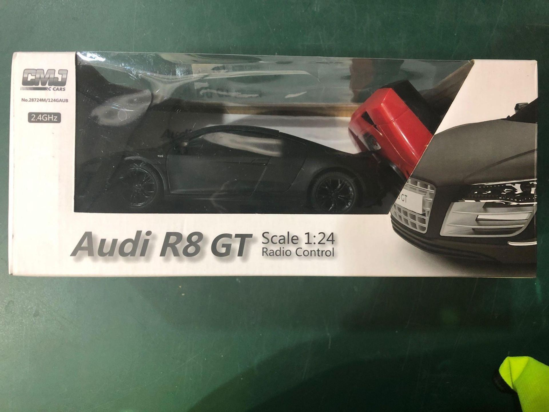 CMJ RC Cars AUDI R8 GT, Official Licensed Remote Control Car - £16.94 RRP - Image 2 of 4