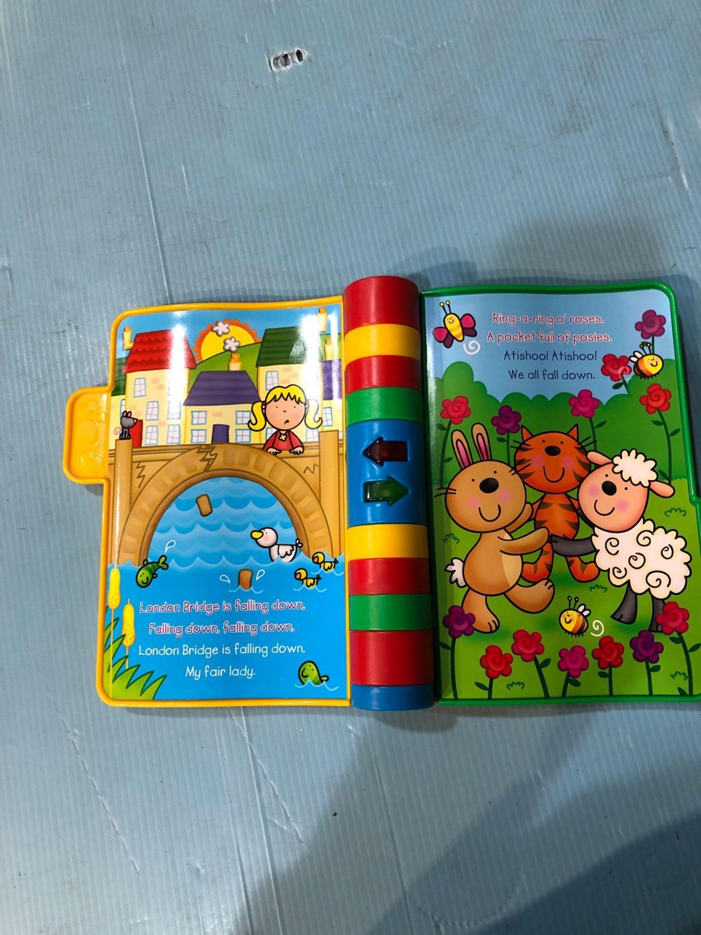 VTech Baby Nursery Rhymes Book - Multi-Colour - £9.00 RRP - Image 4 of 7
