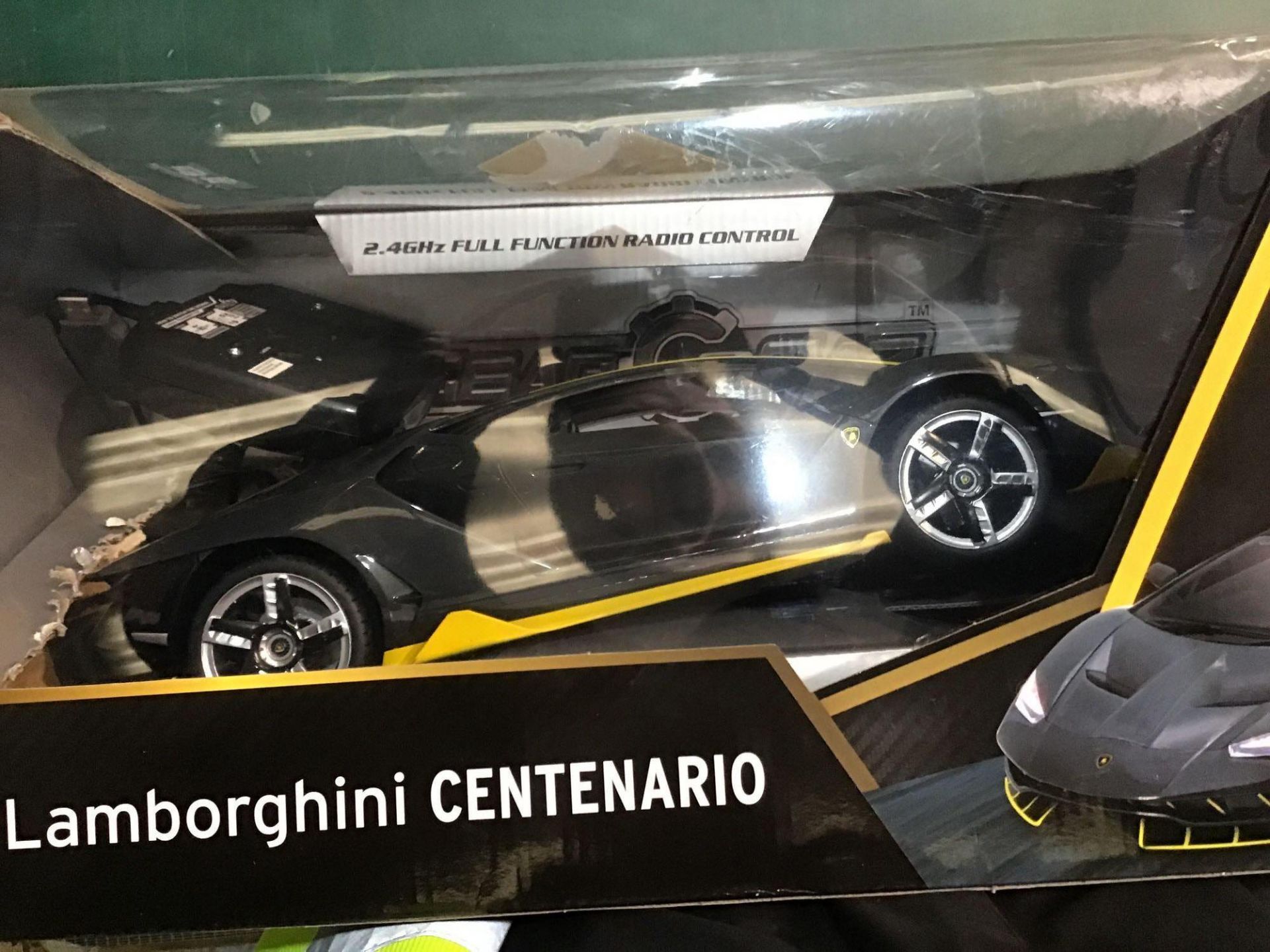 KidzTech Radio Controlled Lambo Centenario 1:12 Black - £60.00 RRP - Image 2 of 4