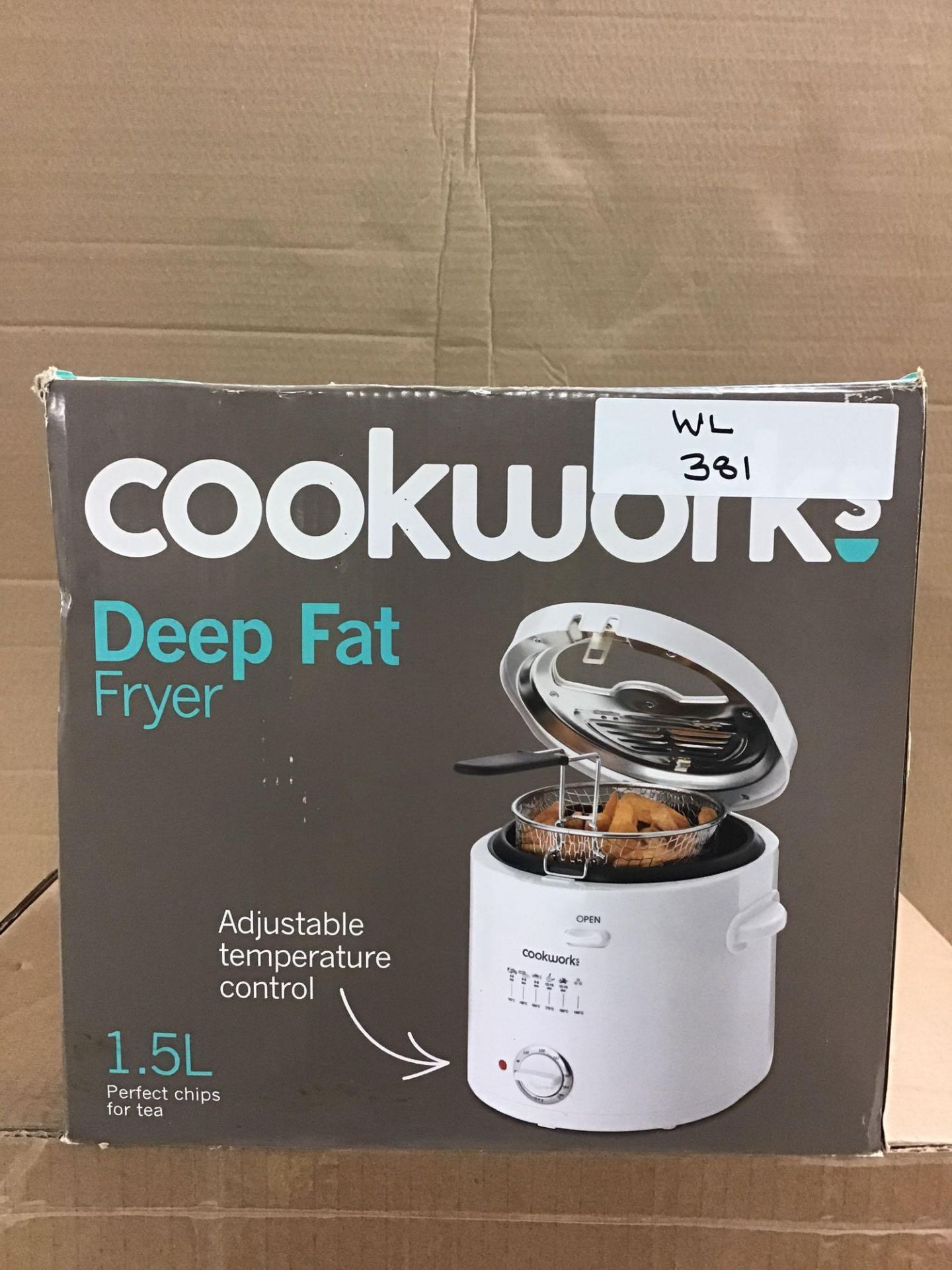 Cookworks 1.5L Deep Fat Fryer - White 717/3961 £15.99 RRP - Image 4 of 5