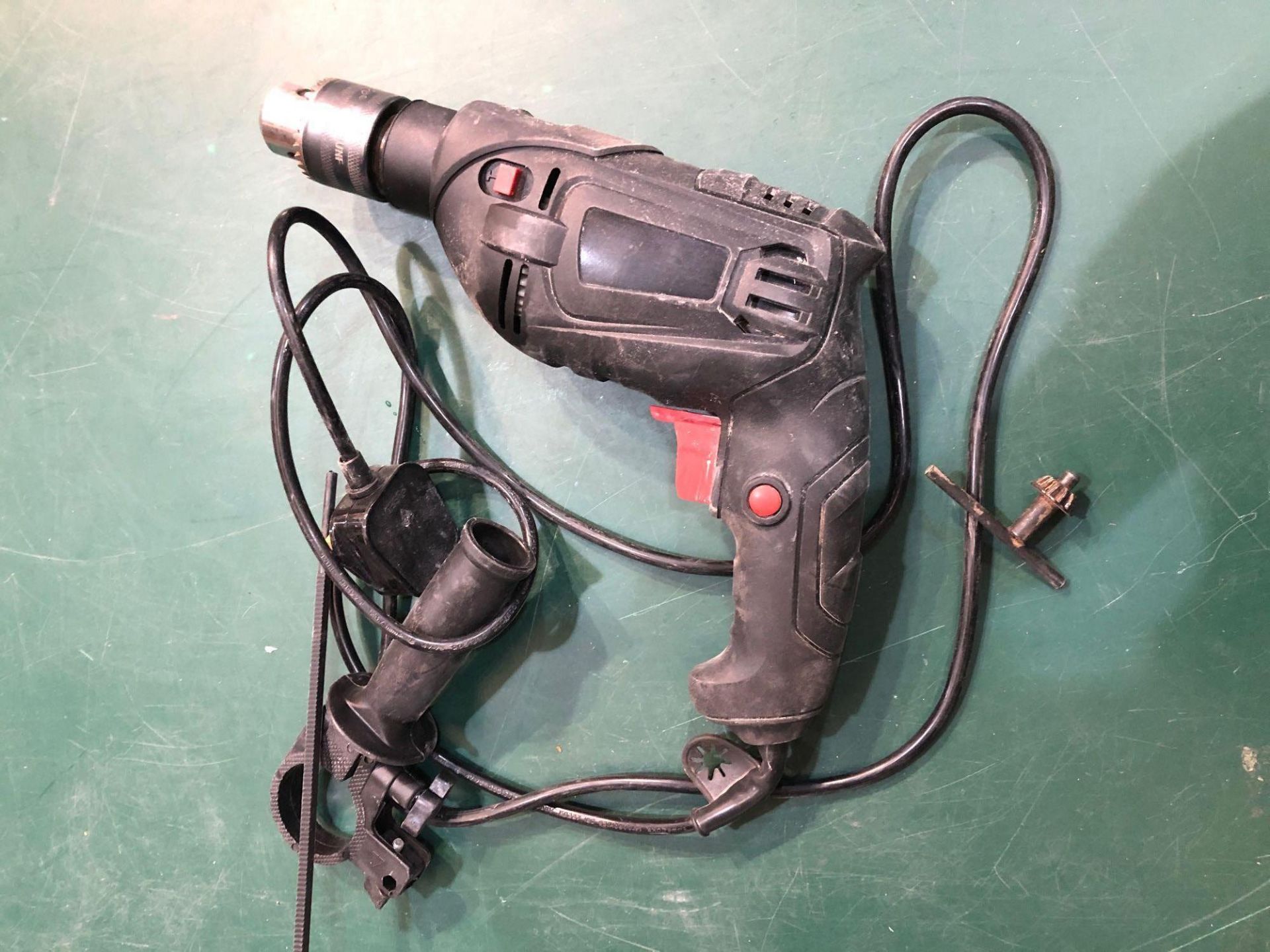 Simple Value Corded Hammer Drill - 500W PDI500GE - Image 2 of 5