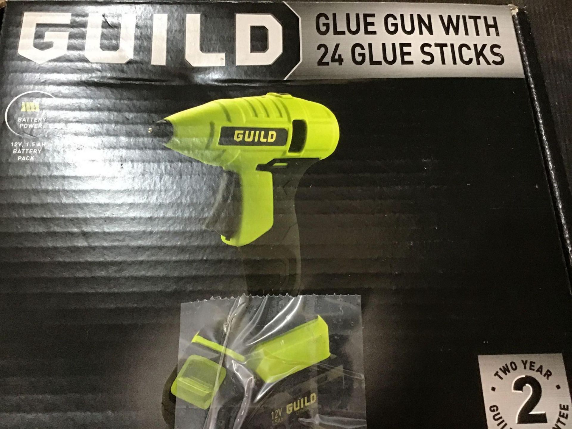 Guild Cordless Glue Gun with 24 Glue Sticks 884/1106 £30.00 RRP - Image 3 of 5