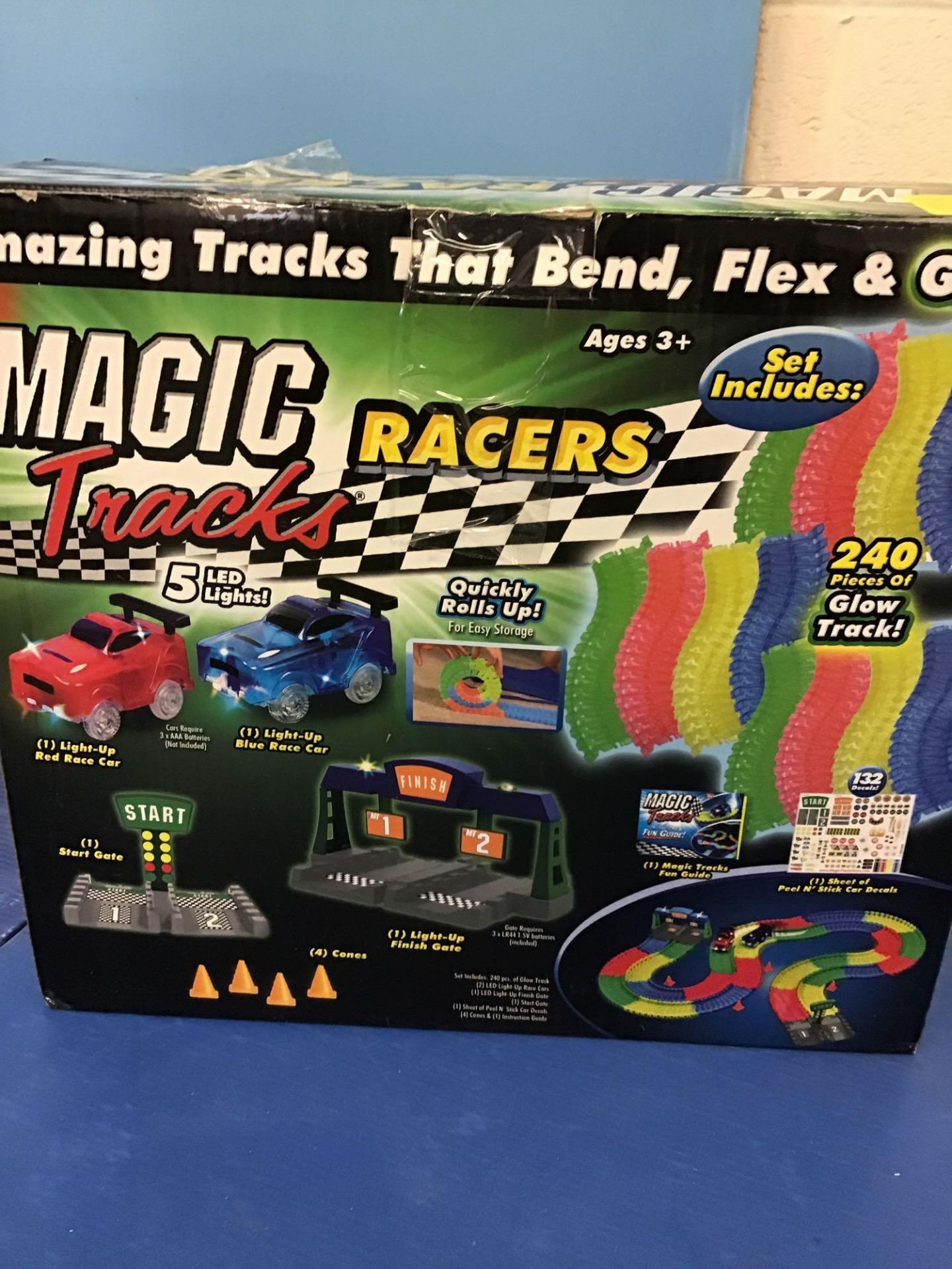 Magic Tracks Racer Set 805/7000 £22.00 RRP - Image 2 of 4