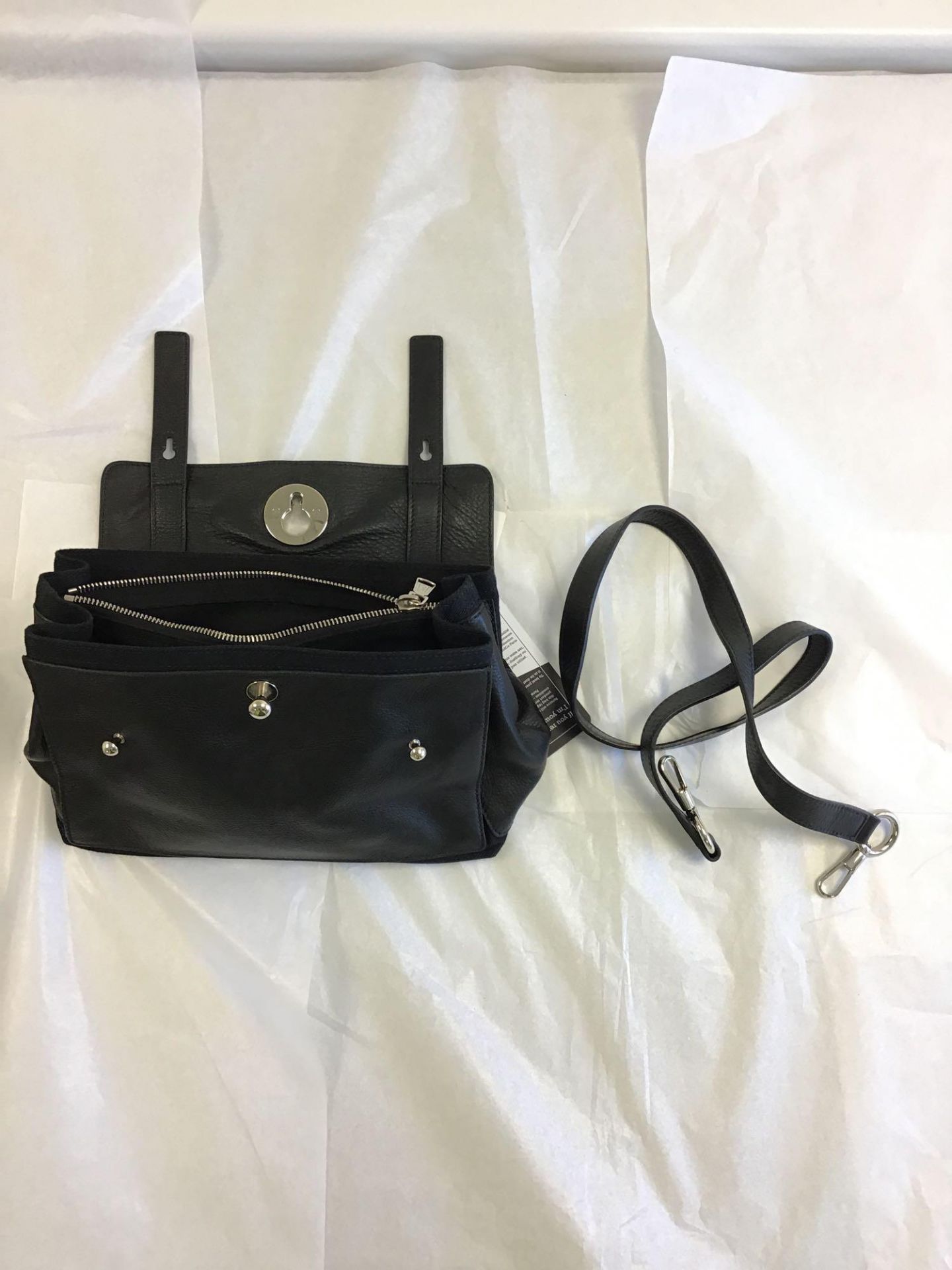 Yves St-Laurent Black Muse 2 Shoulder Bag - Image 12 of 15