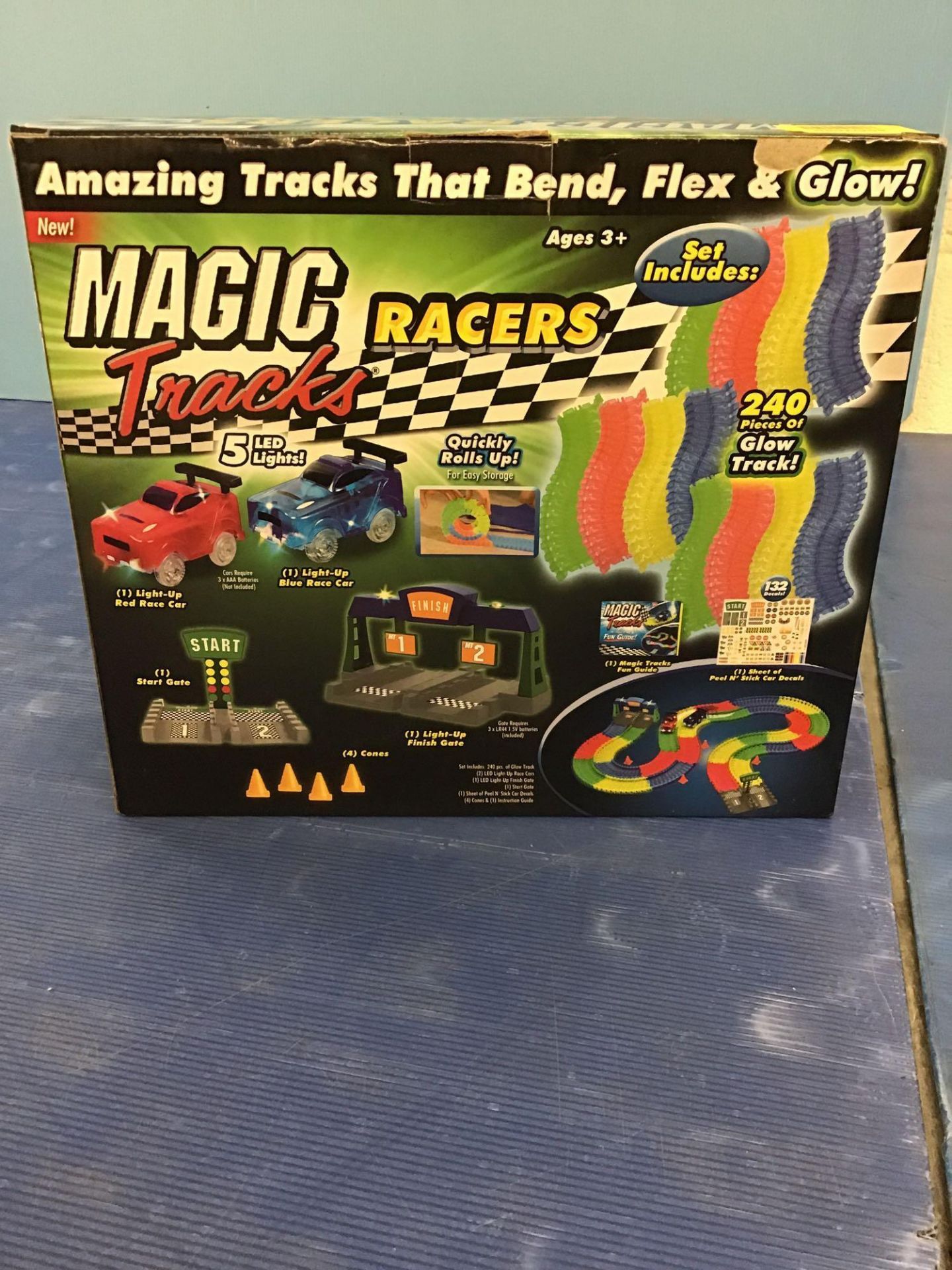Magic Tracks Racer Set 805/7000 £22.00 RRP
