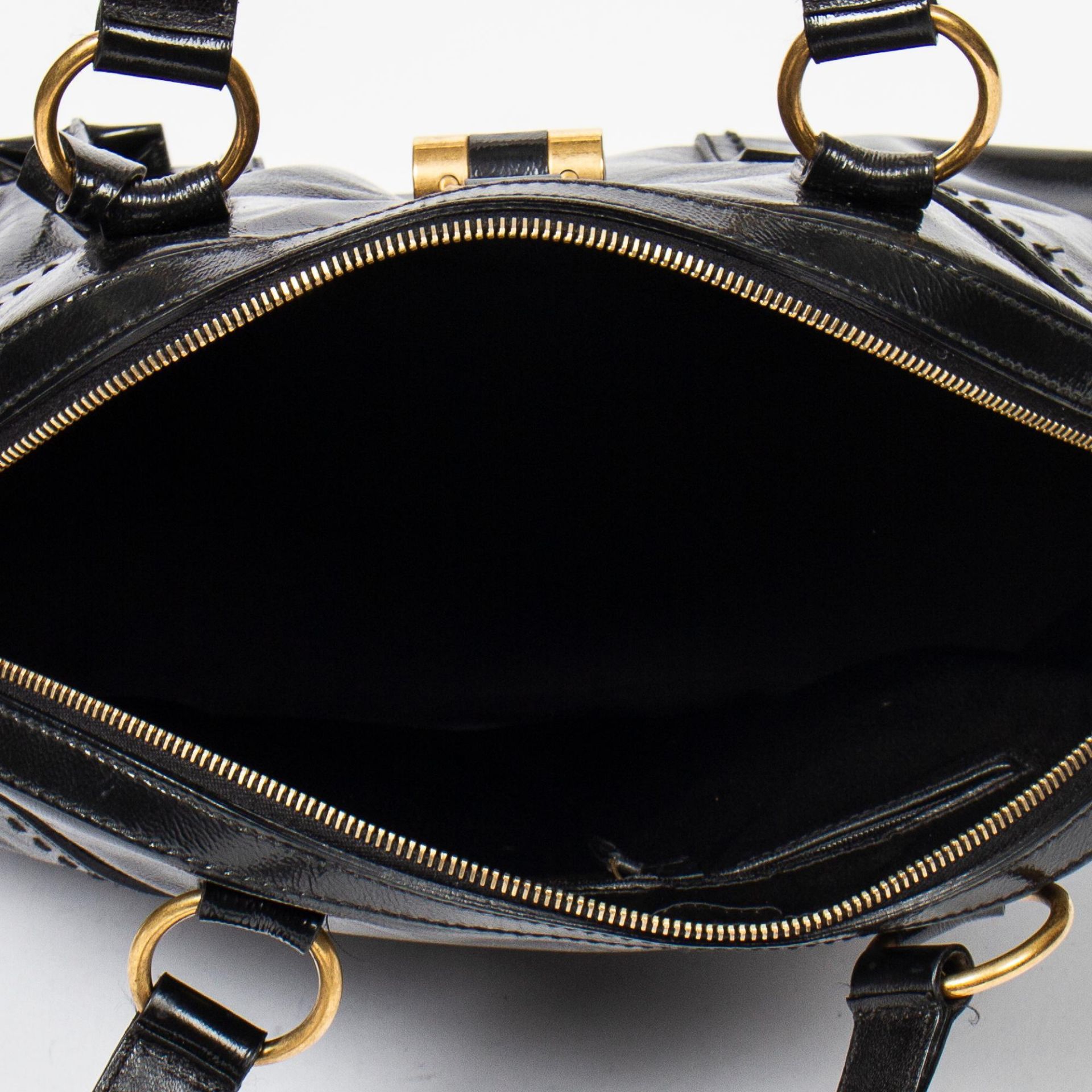 Yves St-Laurent Black Muse 1 Shoulder Bag - Image 17 of 17