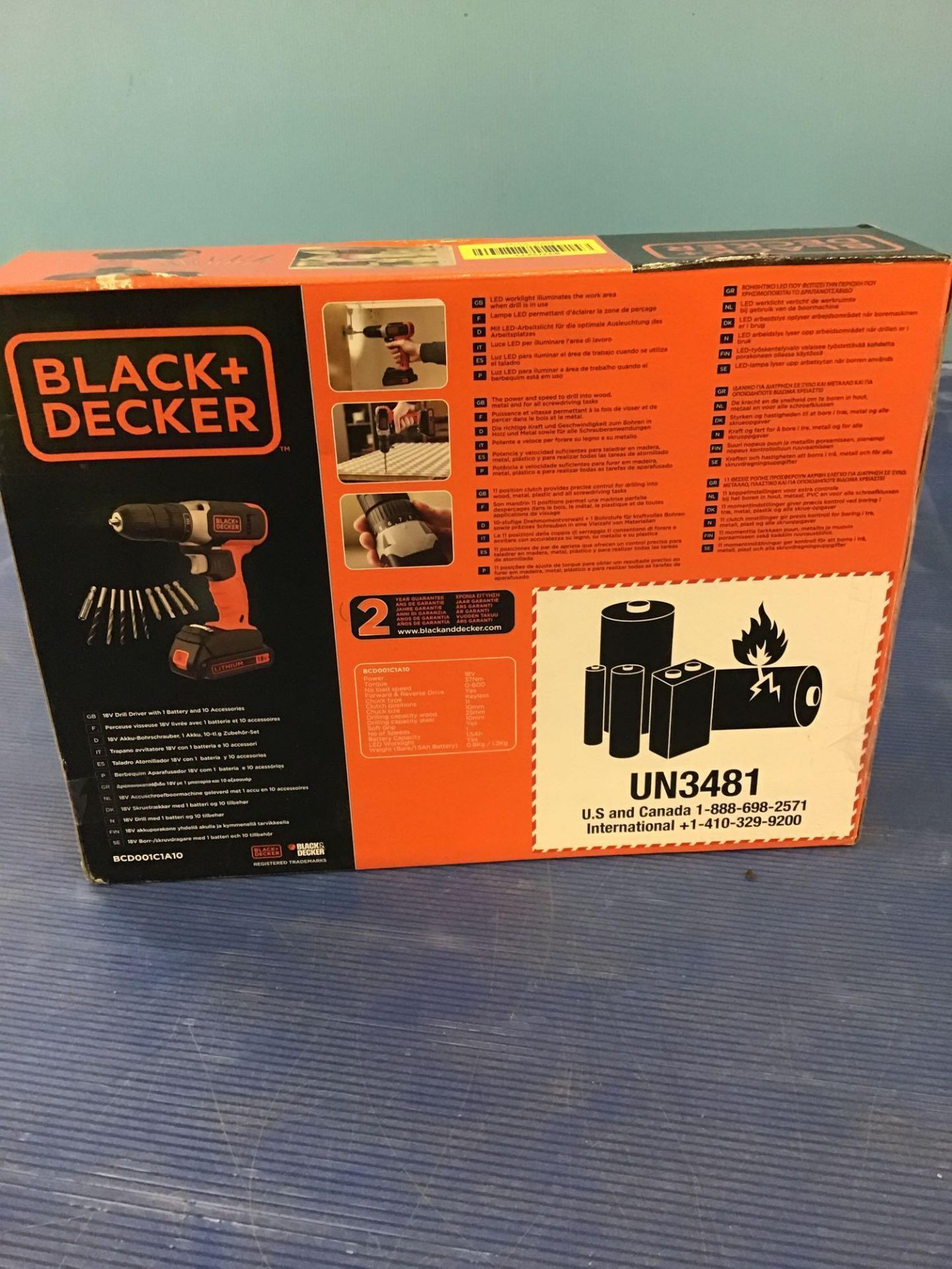 Black + Decker 18V Lithium-ion Drill Driver with Accessories, £50.00 RRP - Image 4 of 6
