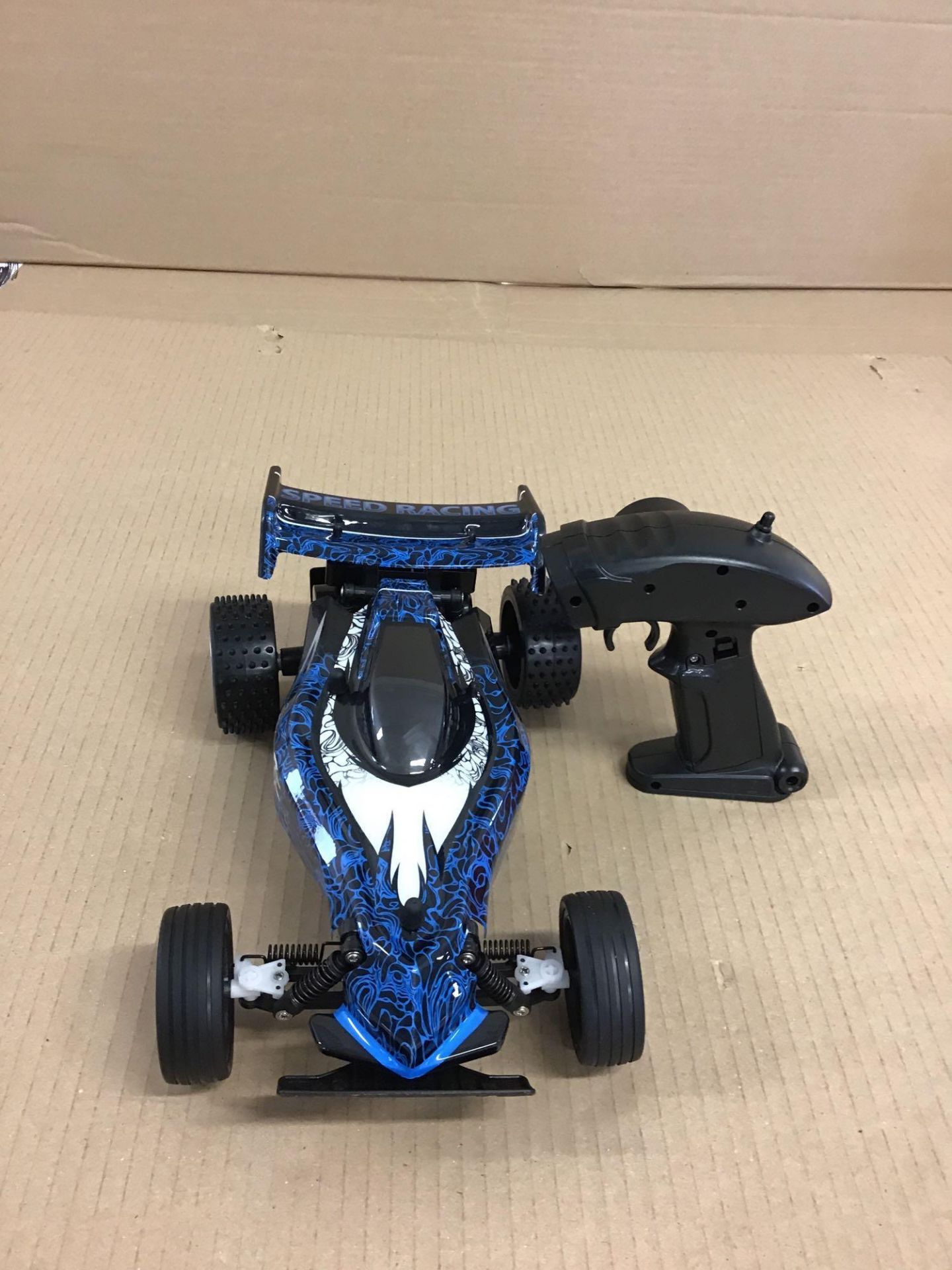 Radio Controlled High Speed Racer 1:16 Scale - Blue 2.4GHZ, £20.00 RRP - Image 3 of 5