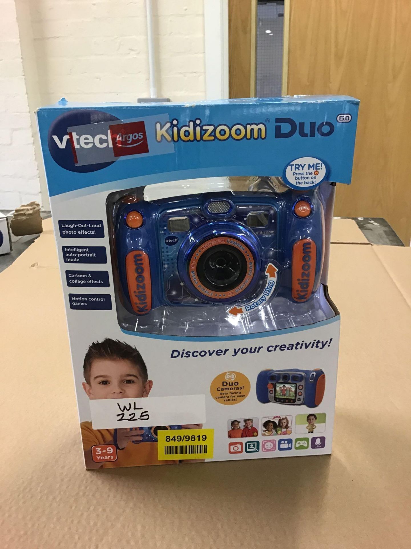 VTech Kidizoom 5MP Camera - Blue, £45.00 RRP - Image 4 of 5