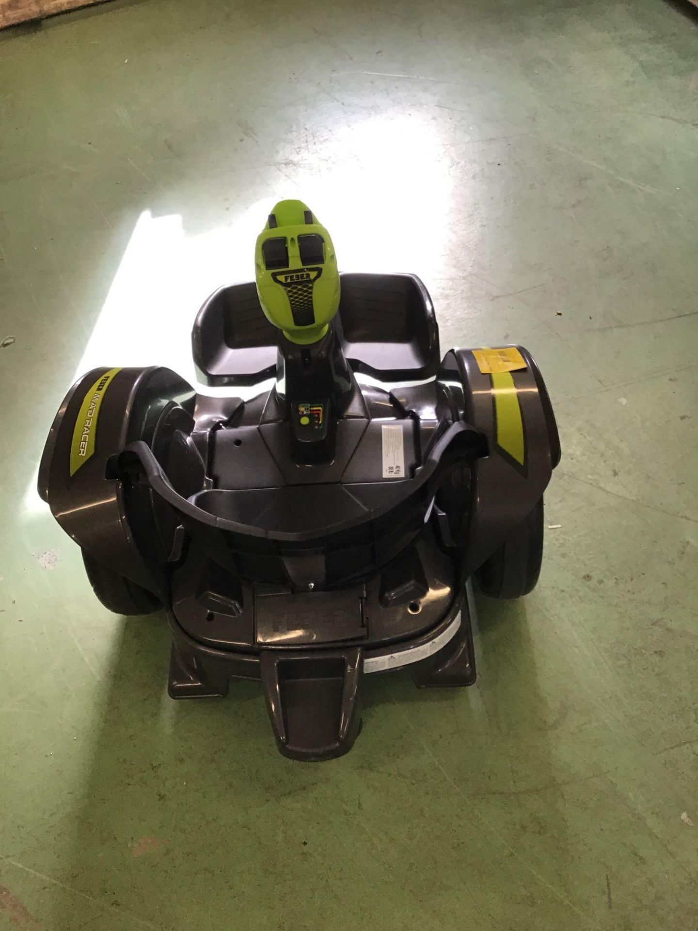 Mad Racer 12V Powered Ride On 826/4604 £200.00 RRP - Image 4 of 7