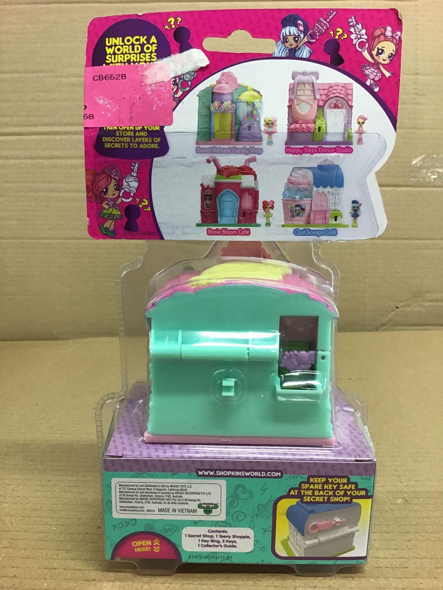 Shopkins Lil' Secrets Shop - Sweet Retreat Candy Shop - Image 2 of 5