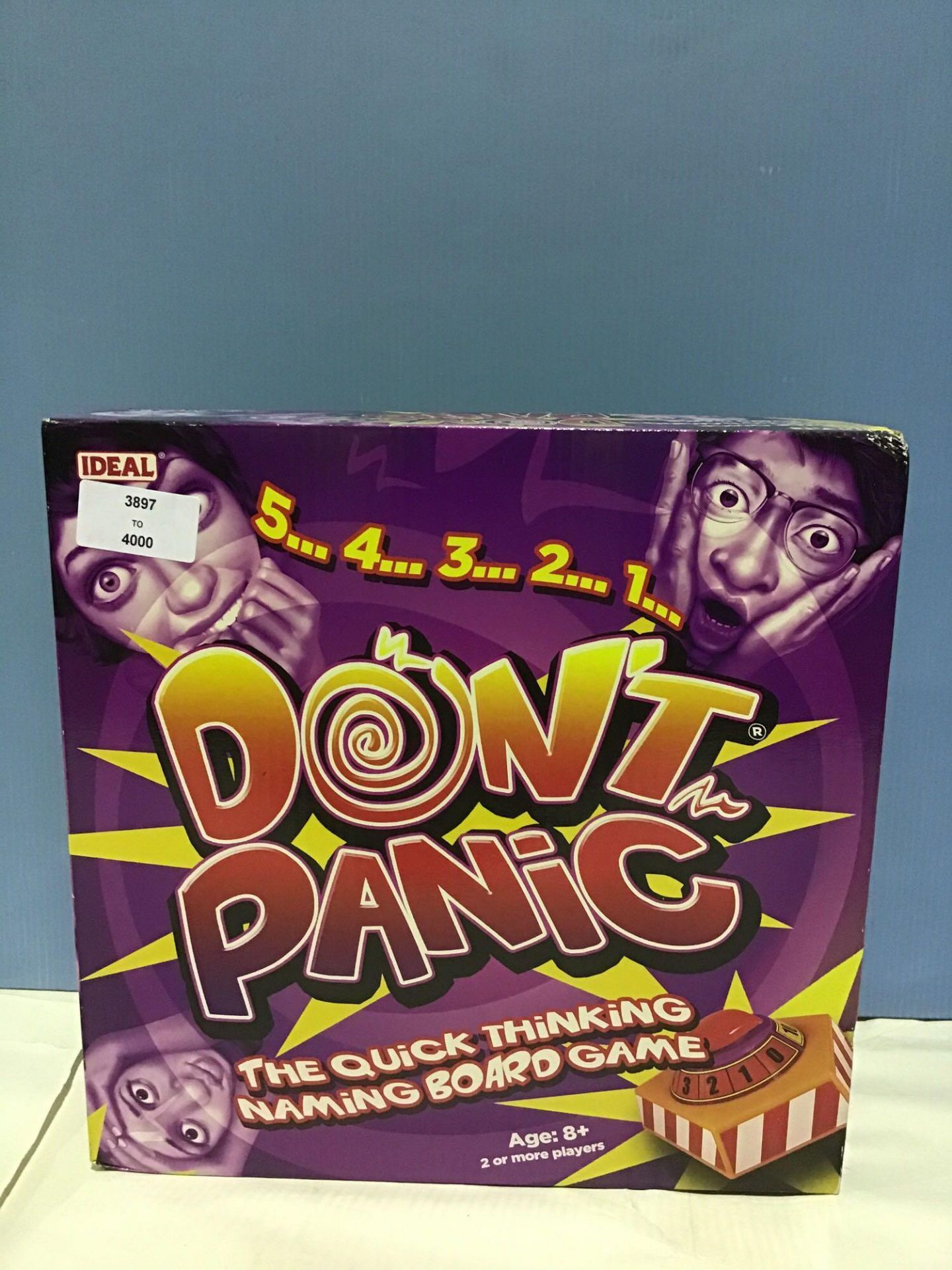 John Adams Don't Panic Family Board Game from Ideal - £18.94 RRP - Image 2 of 5