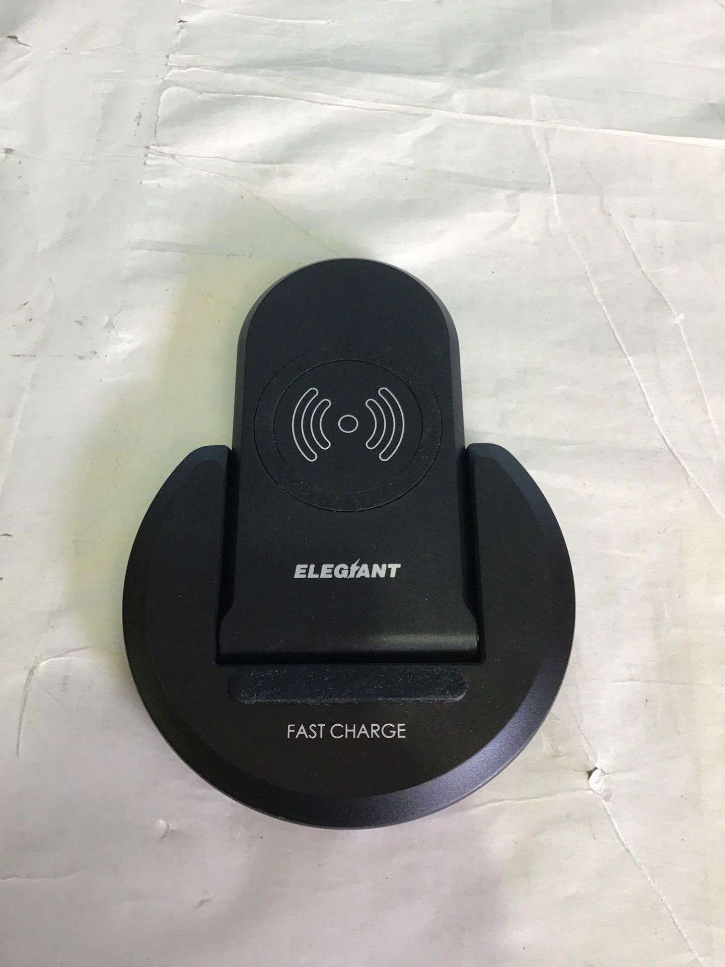 Elegant Wireless Charger - Image 3 of 6