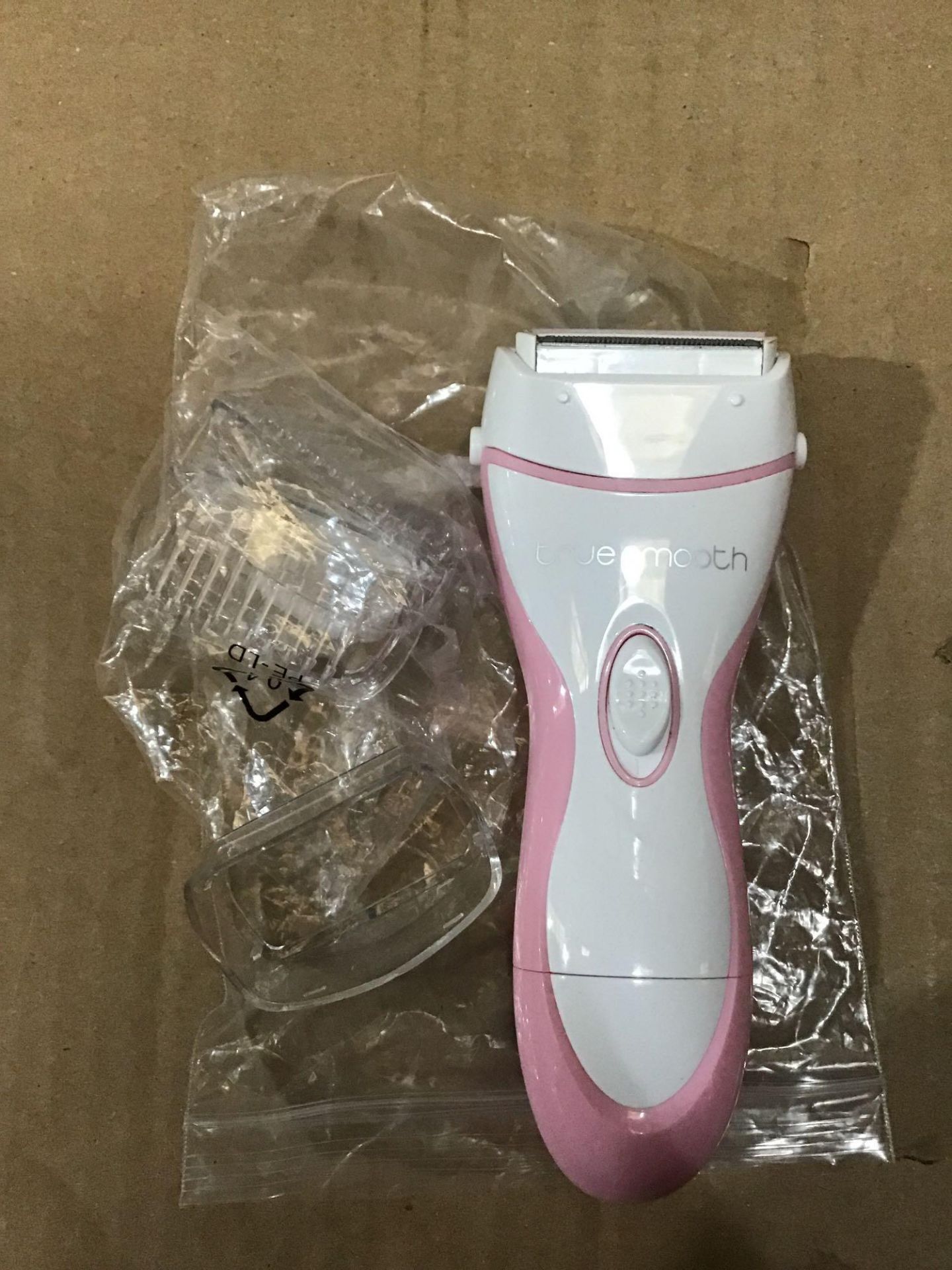 BaByliss TrueSmooth Wet And Dry Cordless Lady Shaver £11.99 RRP - Image 2 of 6