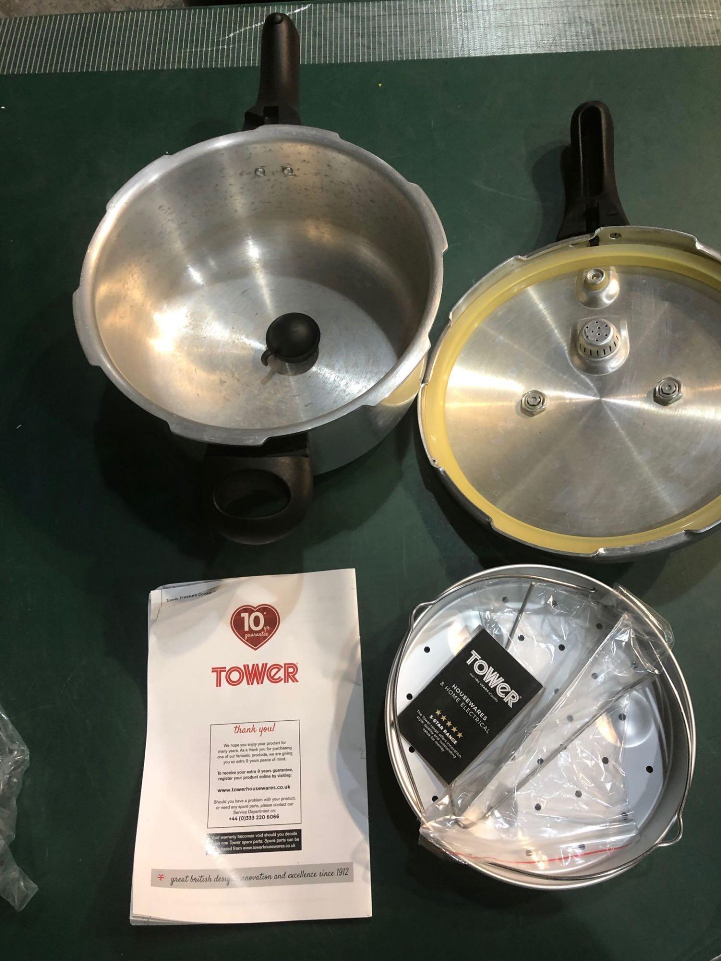 Tower Compact 4 Litre Pressure Cooker 711/5008 £30.00 - Image 3 of 5