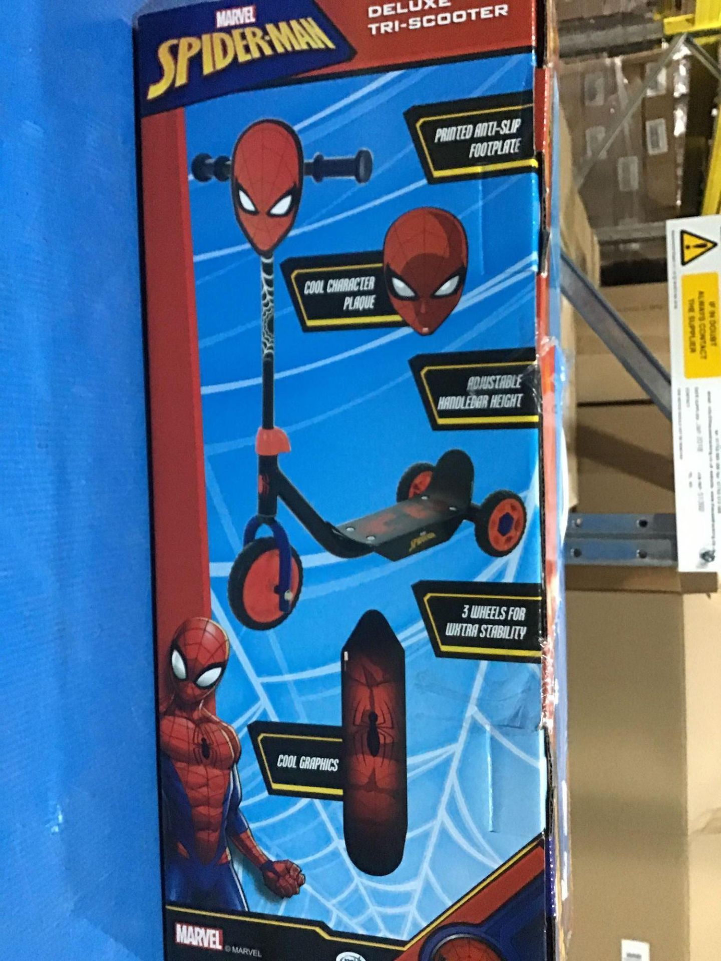 Marvel Spider-Man Deluxe Tri Scooter, £17.99 RRP - Image 2 of 6