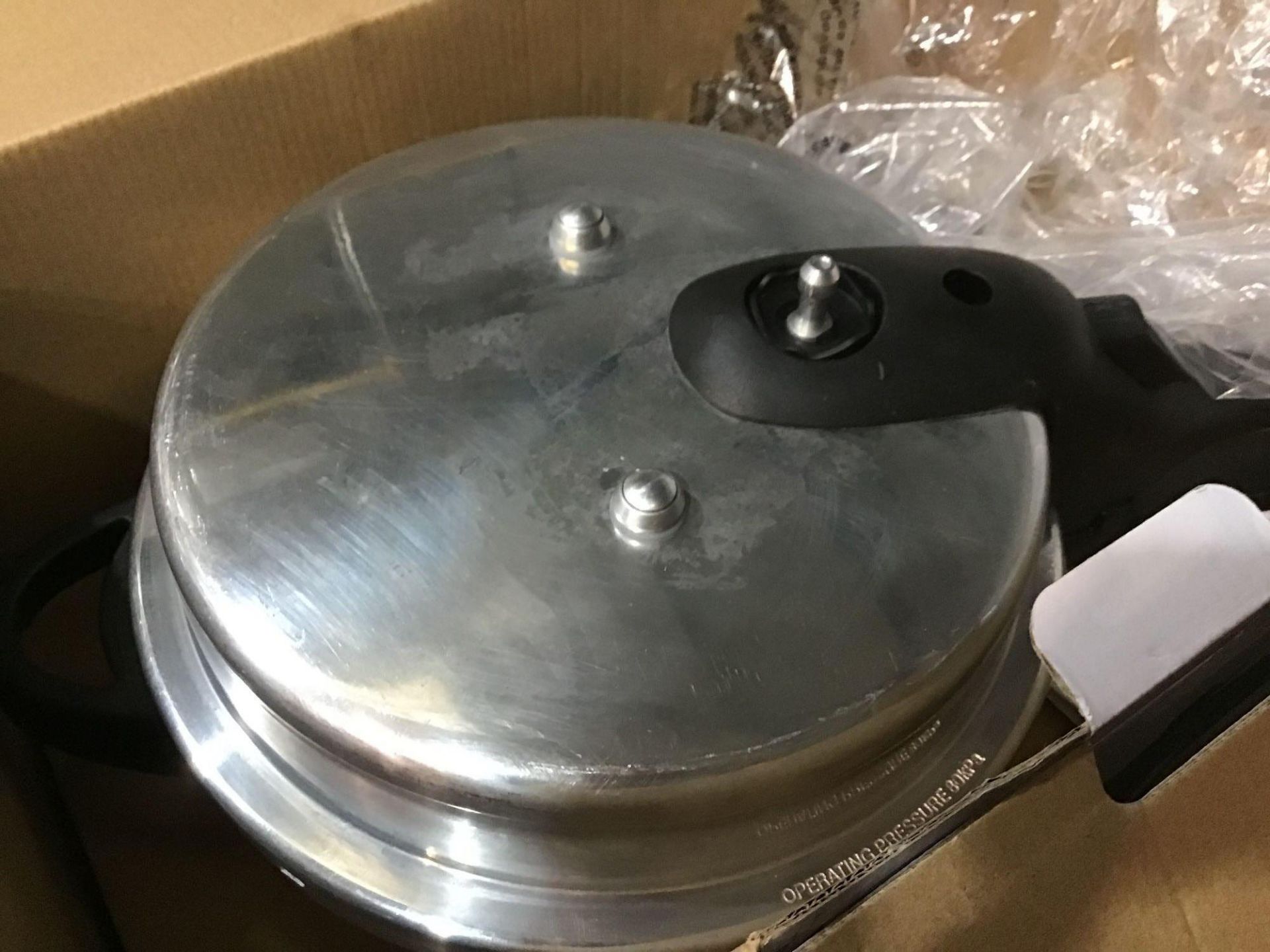 Tower 5.5 Litre High Dome Aluminium Pressure Cooker 473/9298 £40.00 RRP - Image 2 of 4
