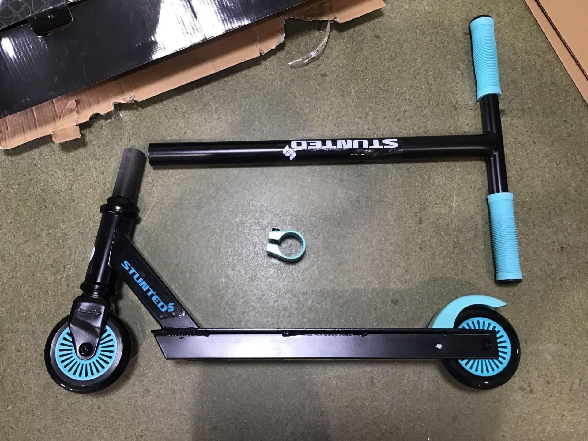 Stunted Urban Stunt Scooter 912/6875 - £22.99 RRP - Image 3 of 4