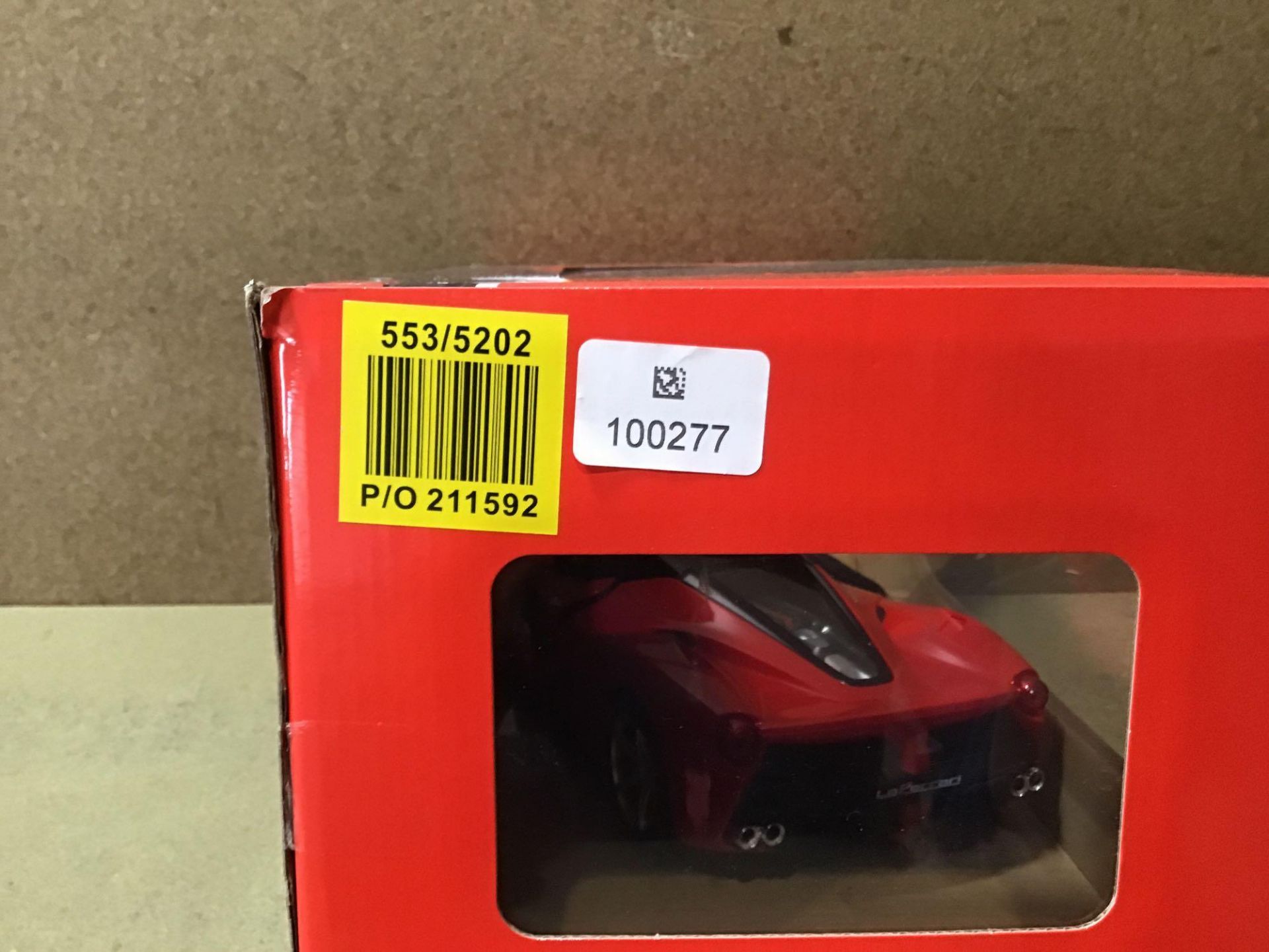 Rastar La Ferrari Light and Door Radio Controlled Car, £20.00 RRP - Image 4 of 4