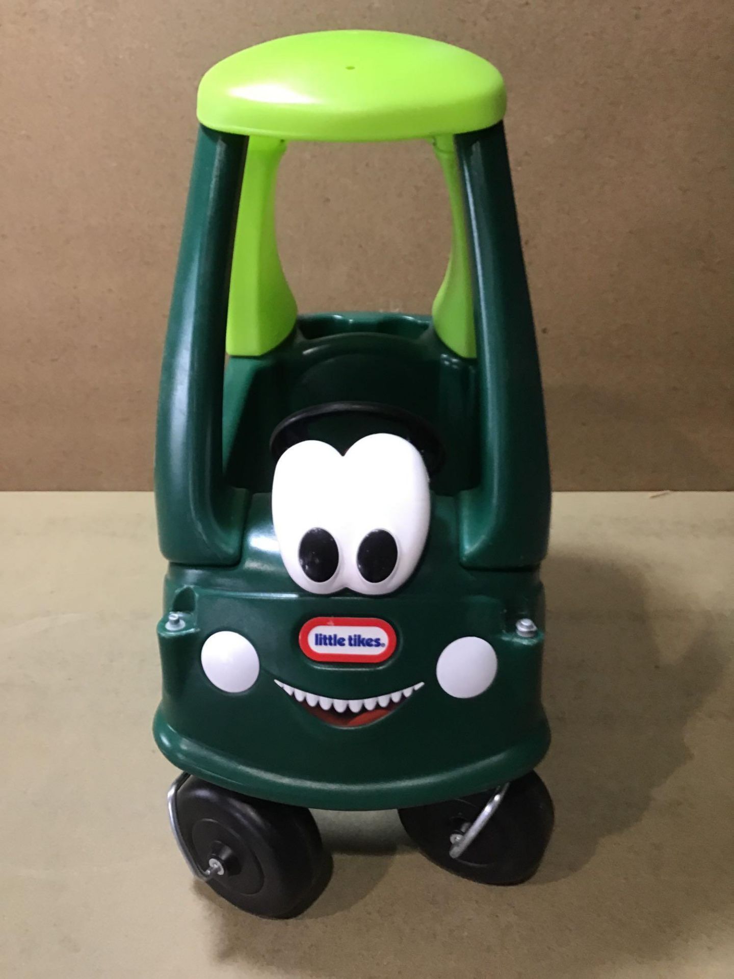 Little Tikes Dino Cozy Coupe, £59.99 RRP - Image 2 of 4