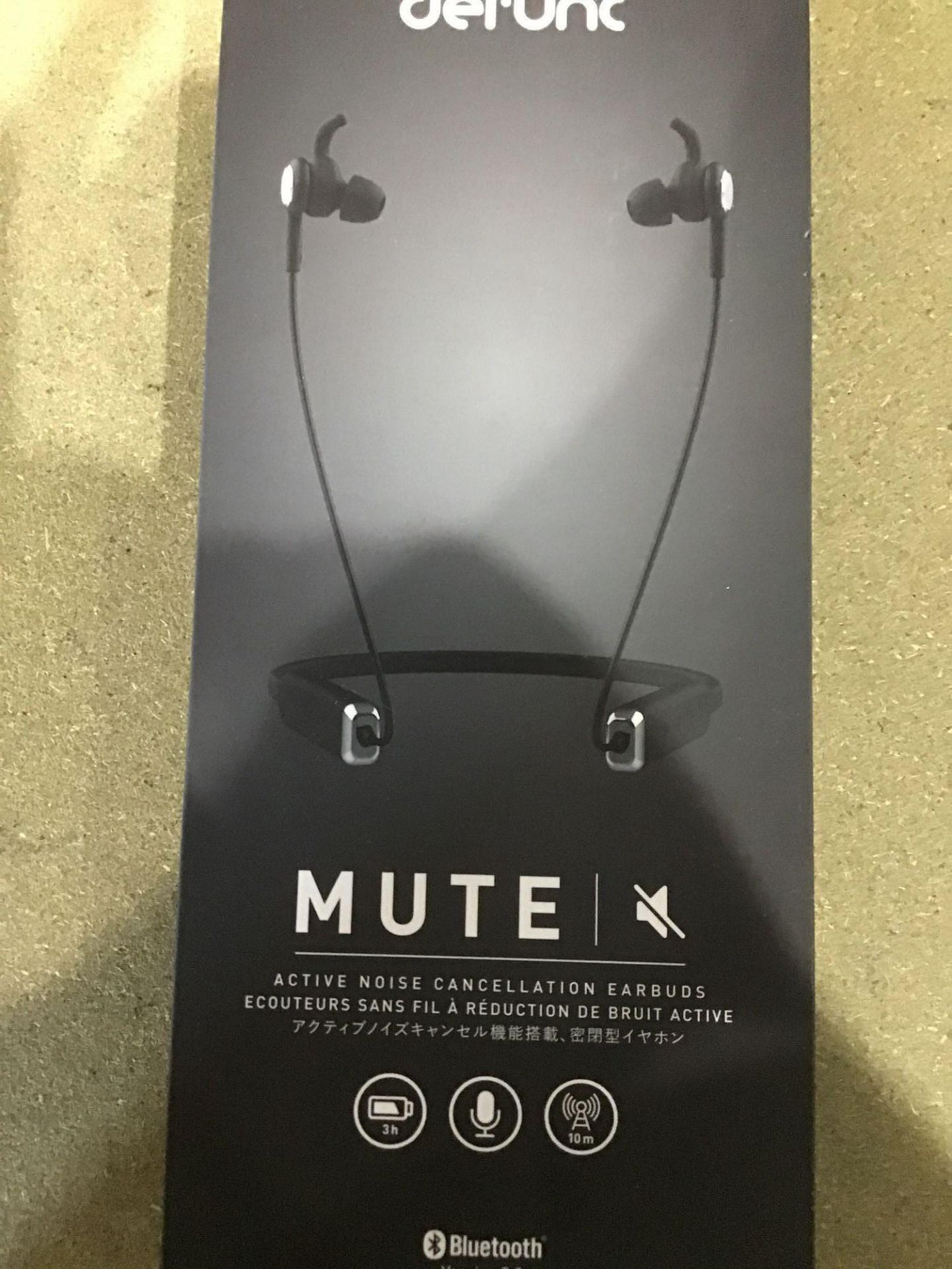 Defunc Mute With Active Noise Cancellation £46.15 RRP - Image 2 of 5