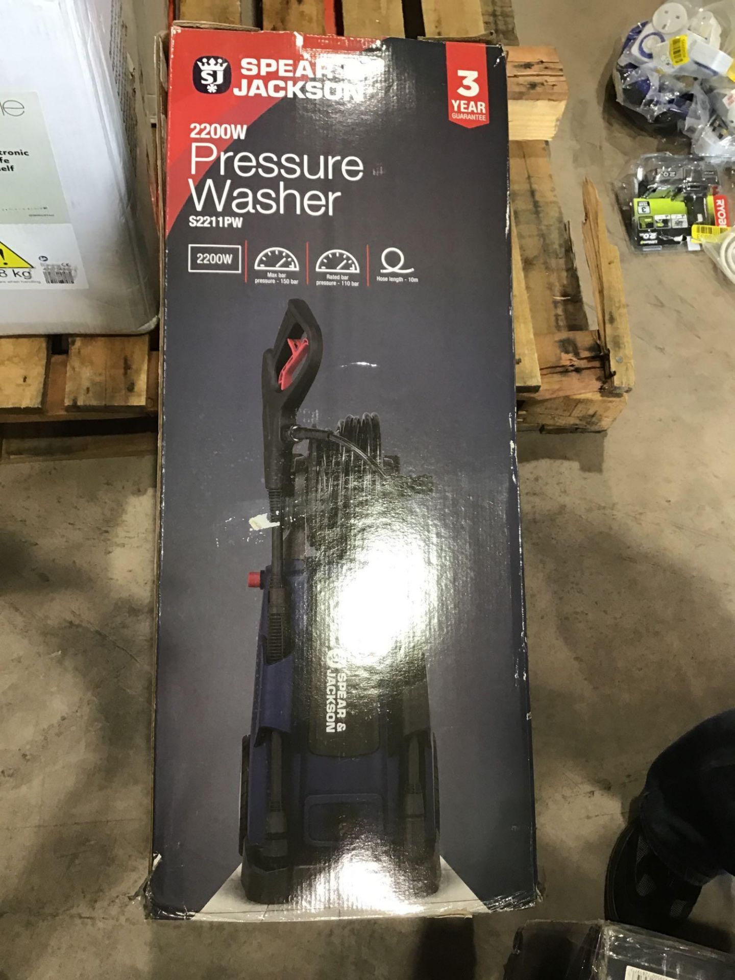 Spear and Jackson Pressure Washer - 2200W - £200.00 RRP - Image 2 of 3