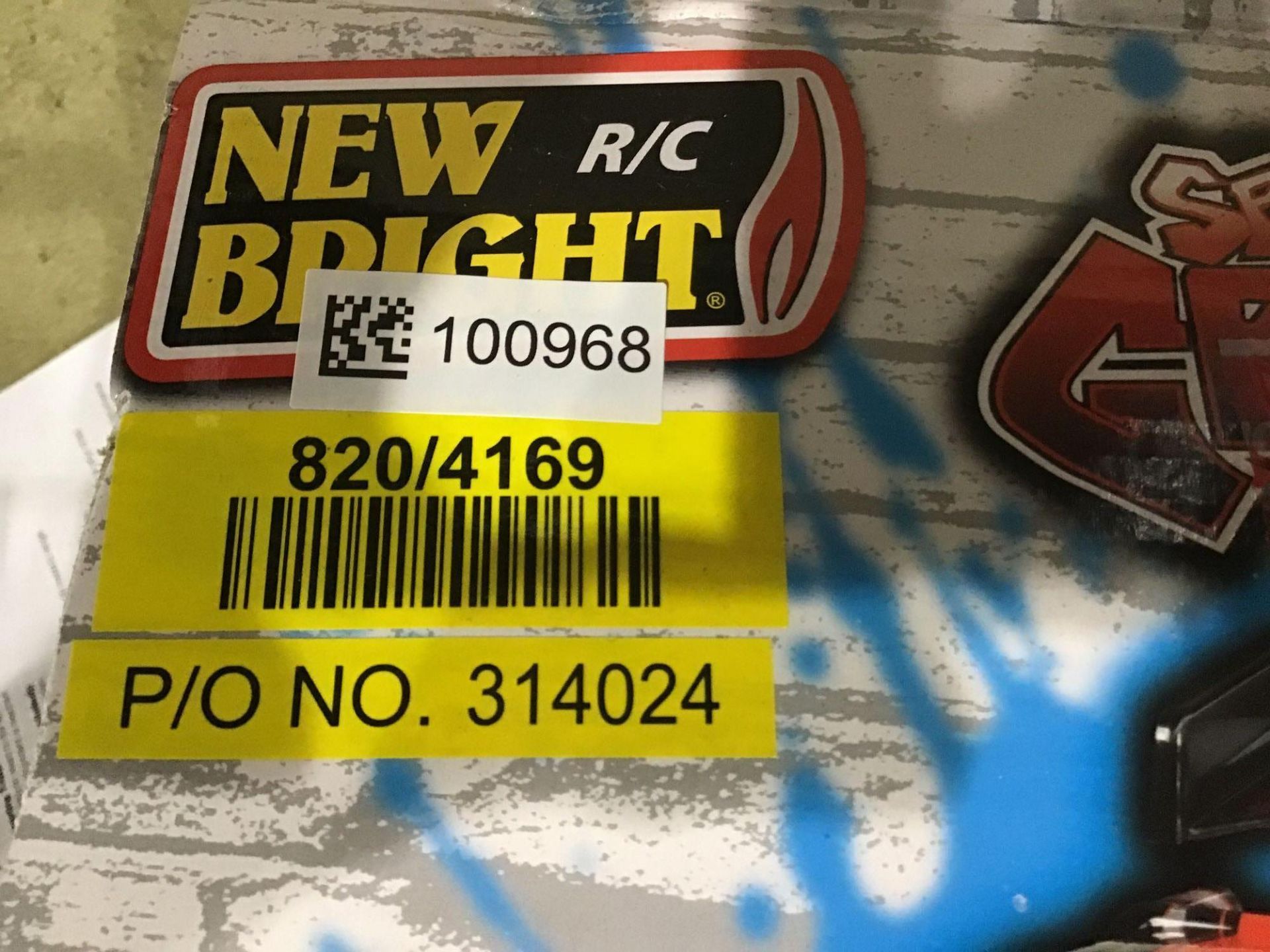 New Bright Graffiti Radio Controlled Buggy 1:16, £30.00 RRP - Image 4 of 4