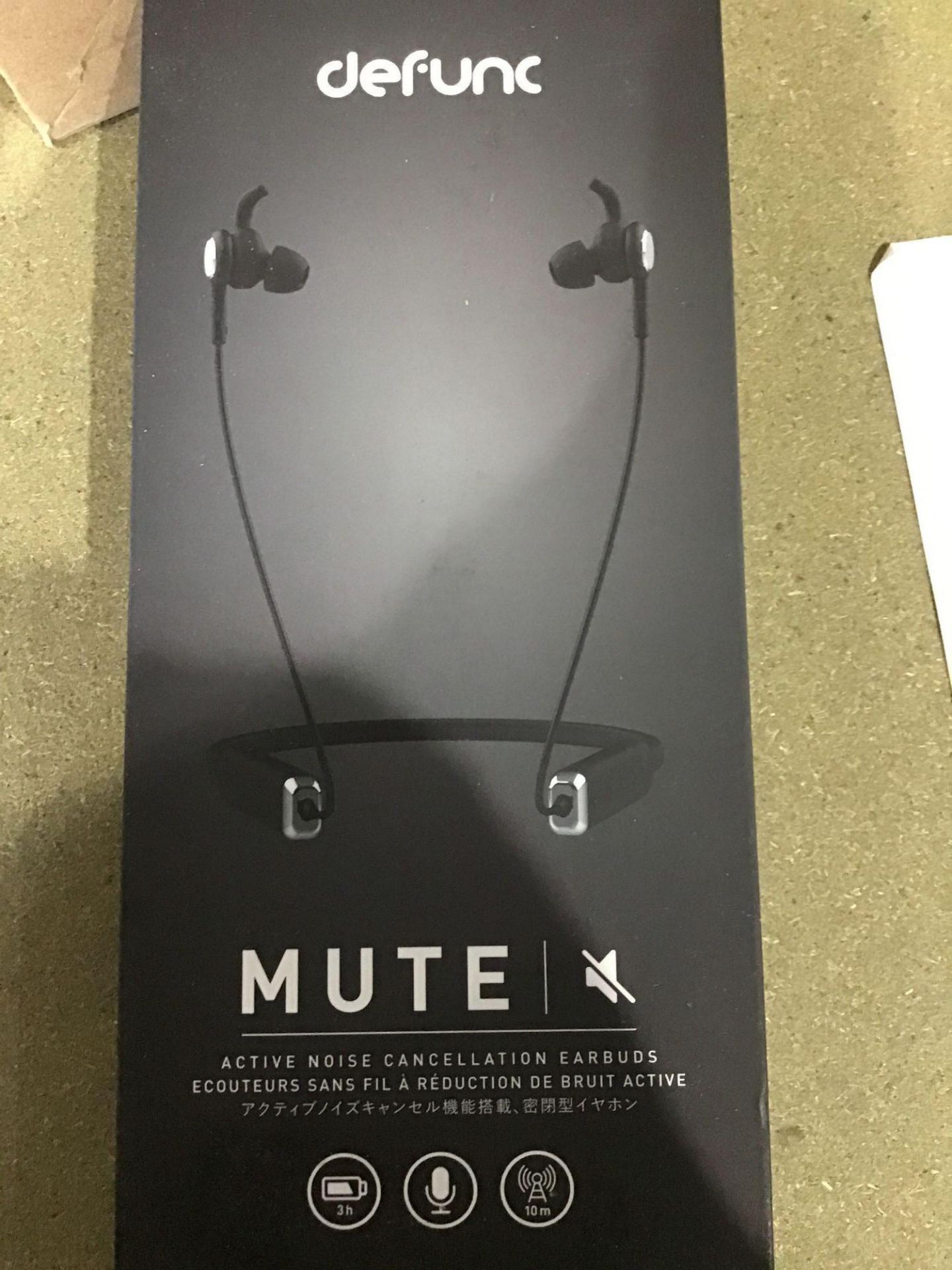 Defunc Mute With Active Noise Cancellation £46.15 RRP - Image 2 of 5