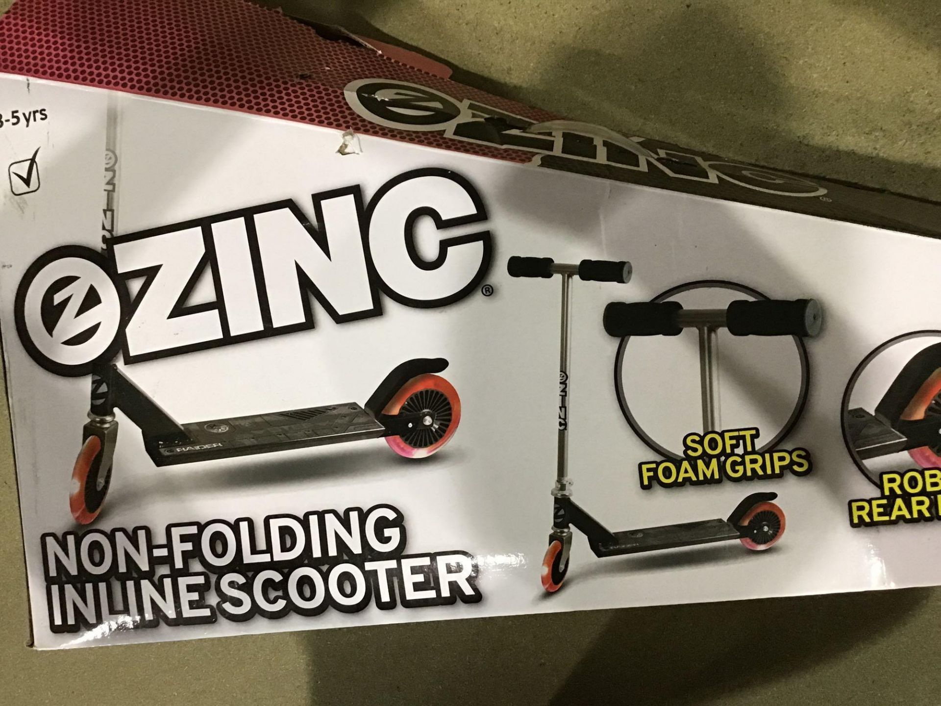 Zinc Non Folding Light Up Scooter, £21.99 RRP - Image 2 of 4