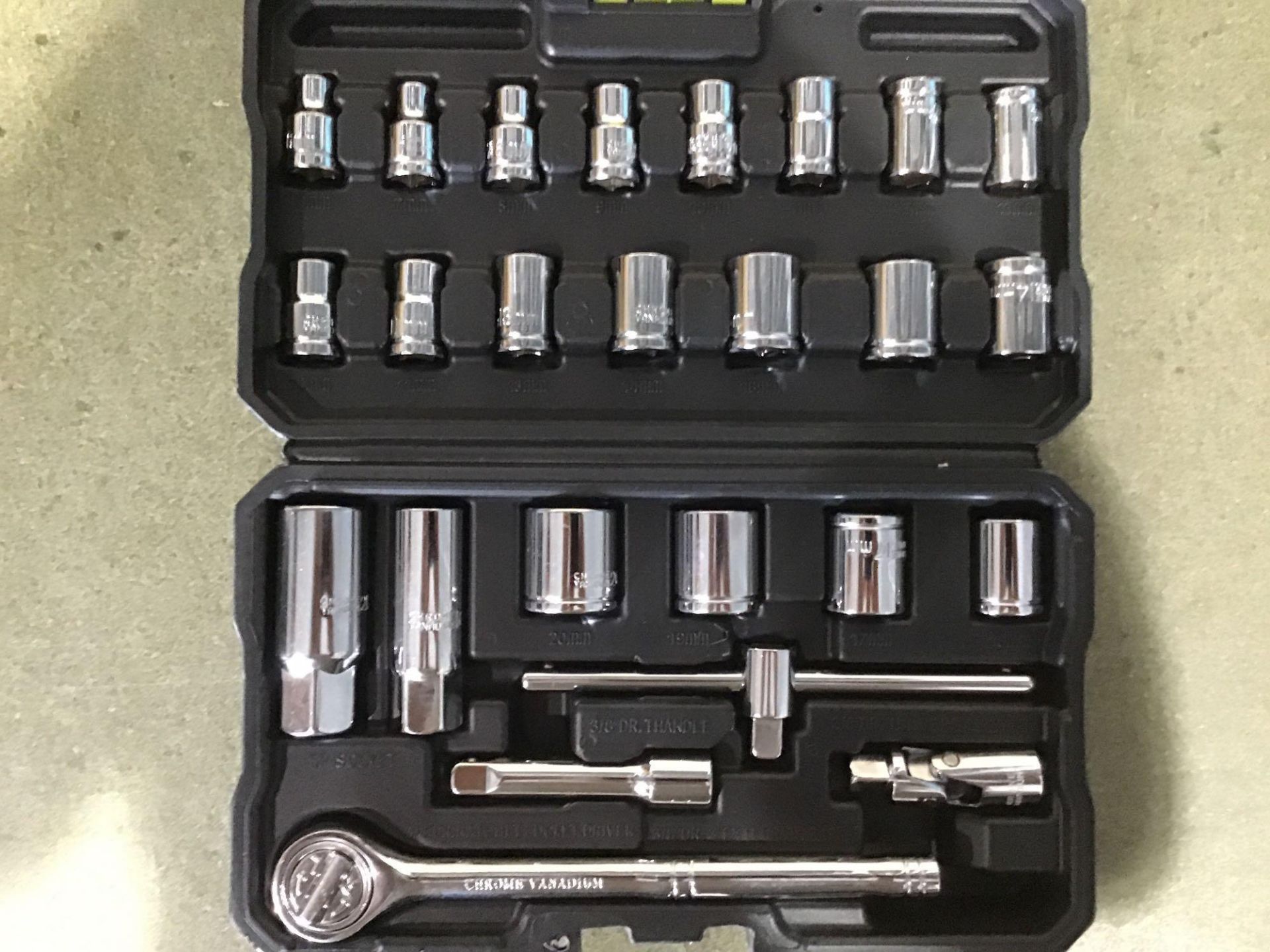 Guild 25 Piece 3/8 Inch Metric Socket Set - £18.00 RRP - Image 2 of 4