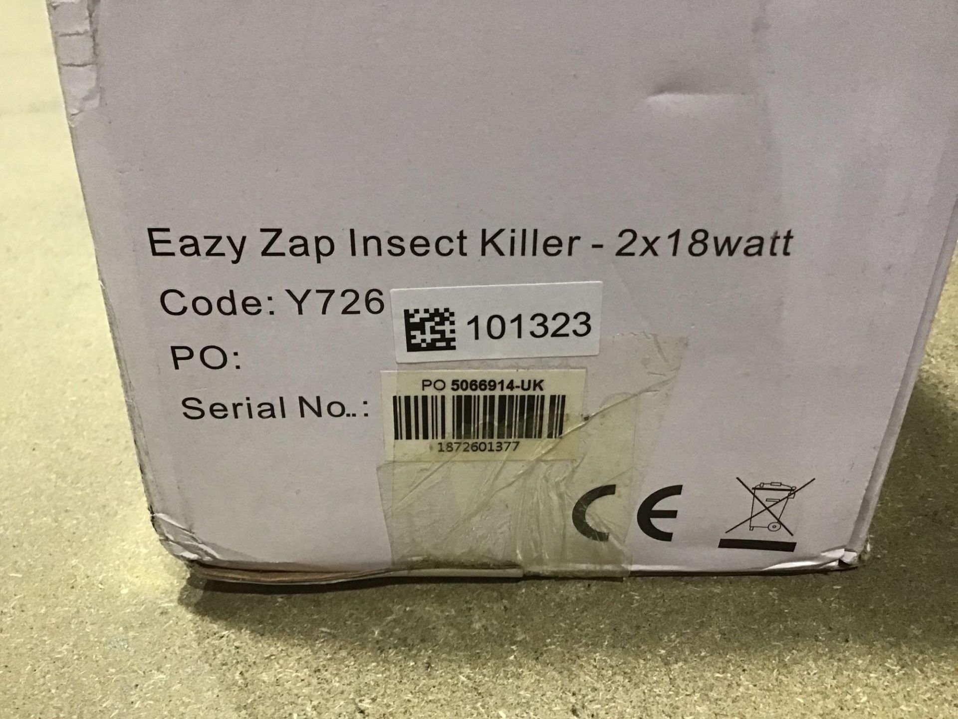 Eazyzap Commercial Fly Killer with UV Tubes 2X18 Watt £66.00 RRP - Image 4 of 4