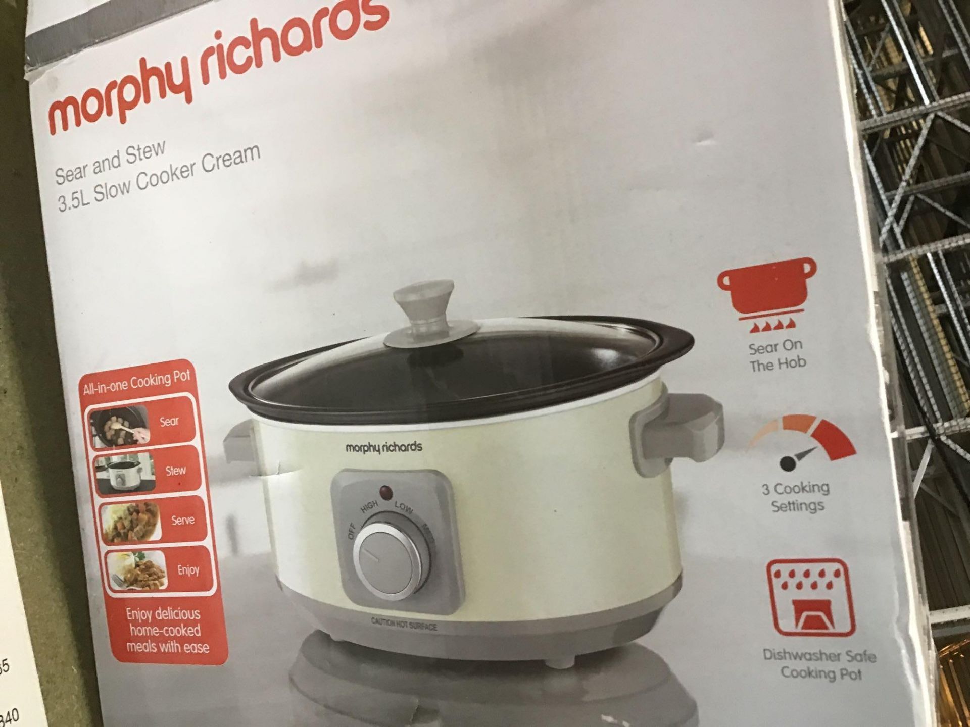 Morphy Richards Slow Cooker Sear and Stew 460013 3.5L Cream Slowcooker - £27.00 RRP - Image 2 of 3