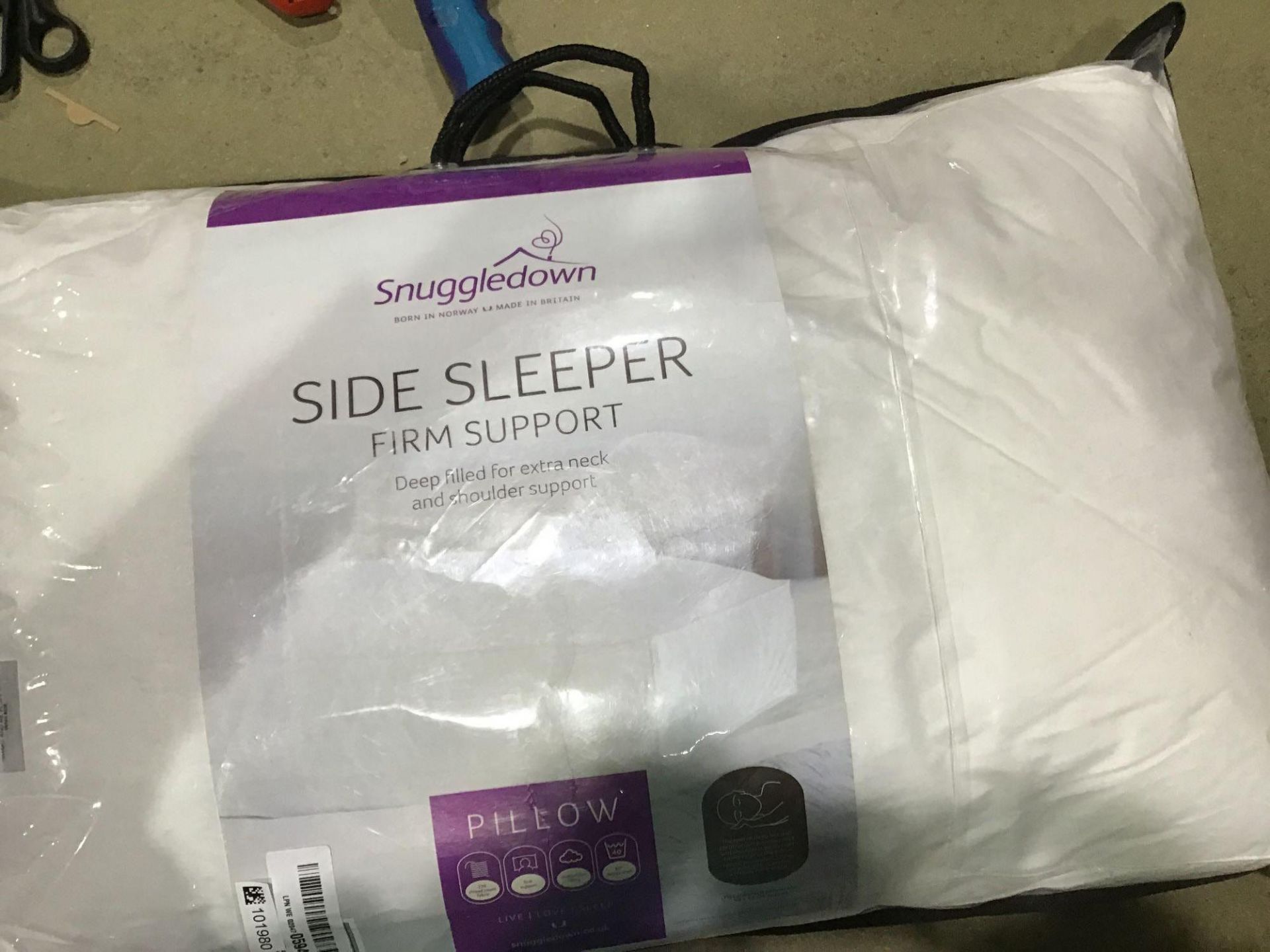 Snuggledown Side Sleeper White Pillow Firm Support Designed for Side Sleepers Bed Pillows £17.00 RRP - Image 2 of 4