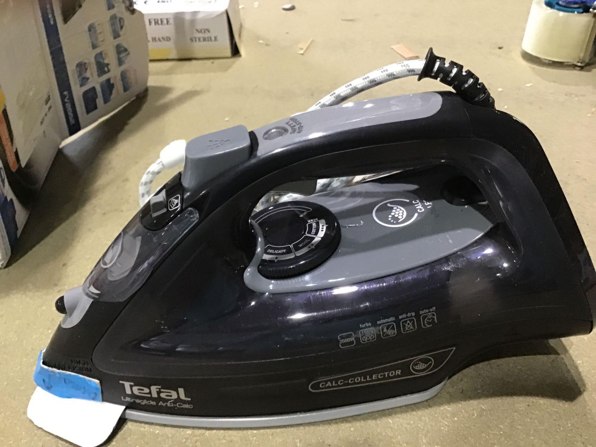 Tefal Ultraglide Anti-scale Steam Iron