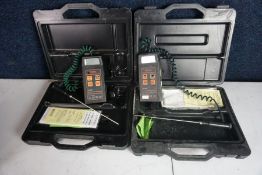 2no. Hanna HI 9044 K-thermocouple Thermometers with Carry Cases, Lots Sold as Spares and Repairs