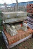 Quantity of Various Bricks and Curb Stones to Pallet as Lotted