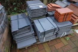 Quantity of Various Roof Slates to Pallet as Lotted