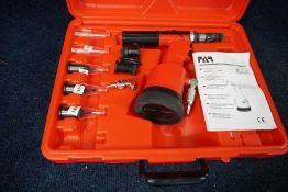 FAR KJ 60 Hydropneumatic Riveting Tool and Carry Case