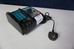 Makita DC18RC Battery Charger as Lotted