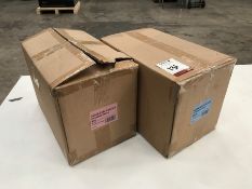 2no. Boxes of Super Heavy Weight Hygiene Wipes (Red and Blue)